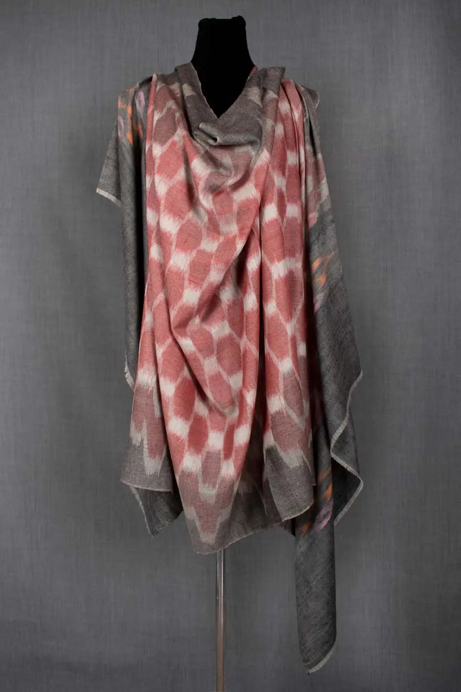 REHAAB - 40x80" Shahkaar