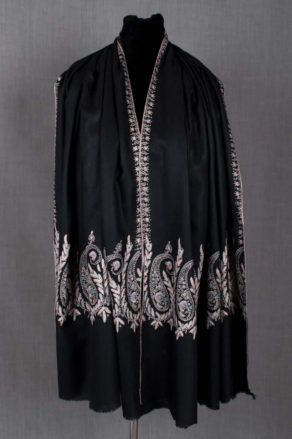 MAHNOOR - 40x80" Shahkaar