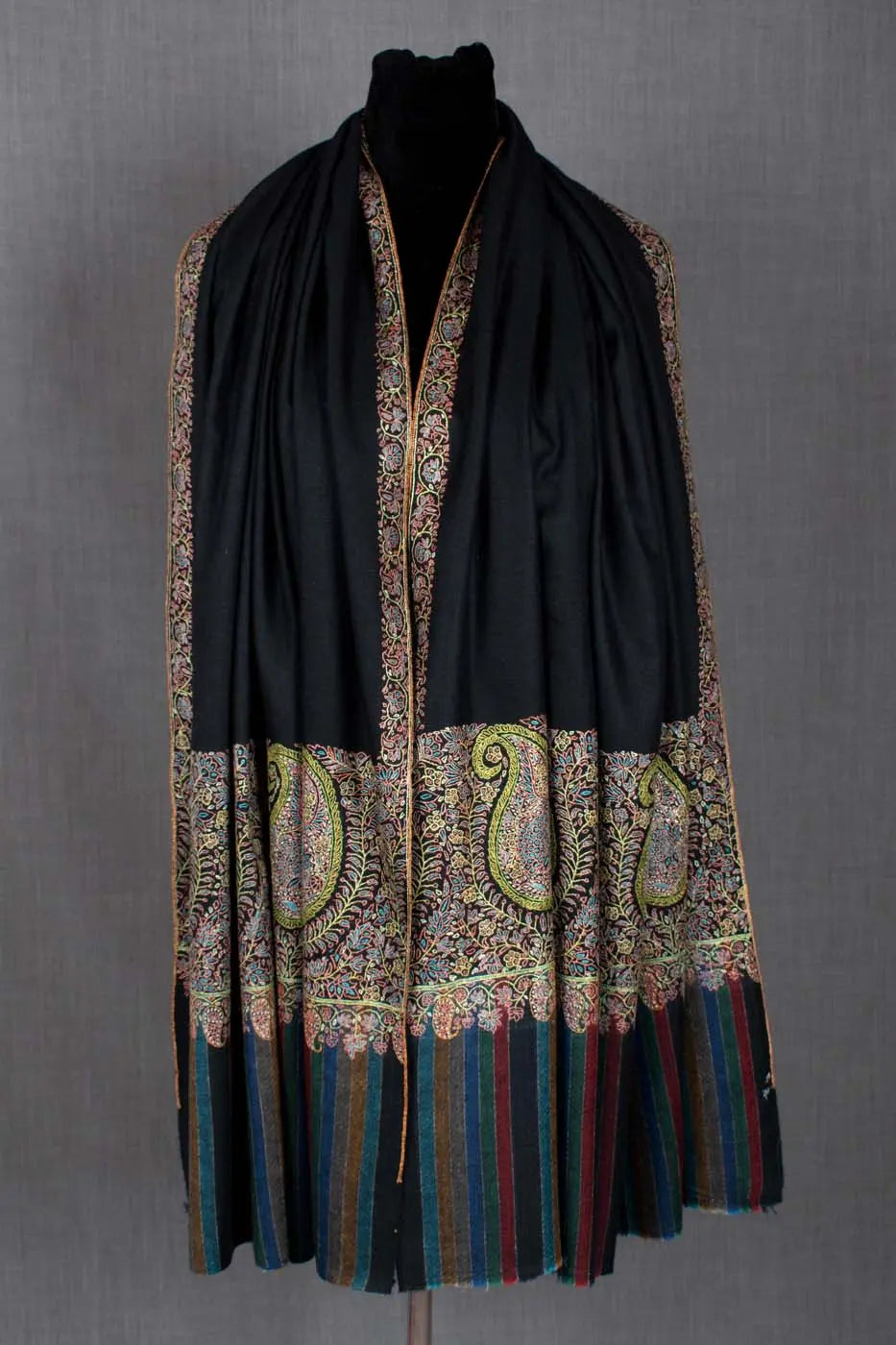 MUQADAS - 40x80" Shahkaar