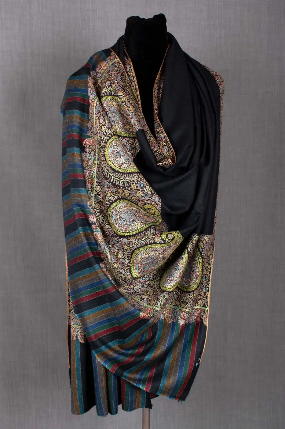 MUQADAS - 40x80" Shahkaar