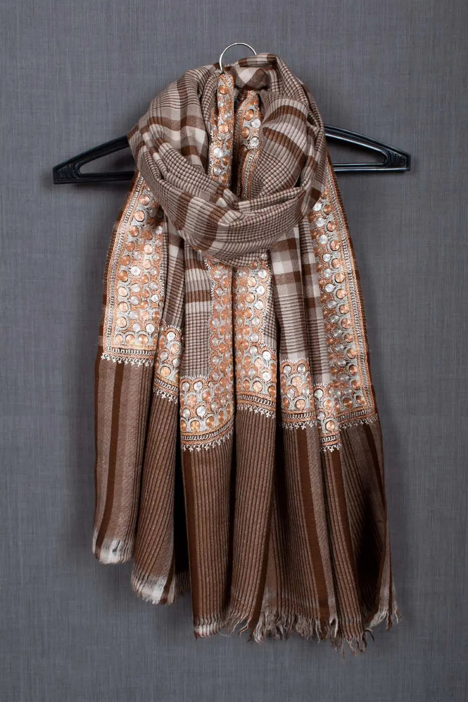 MAAHI - 40x80" Shahkaar