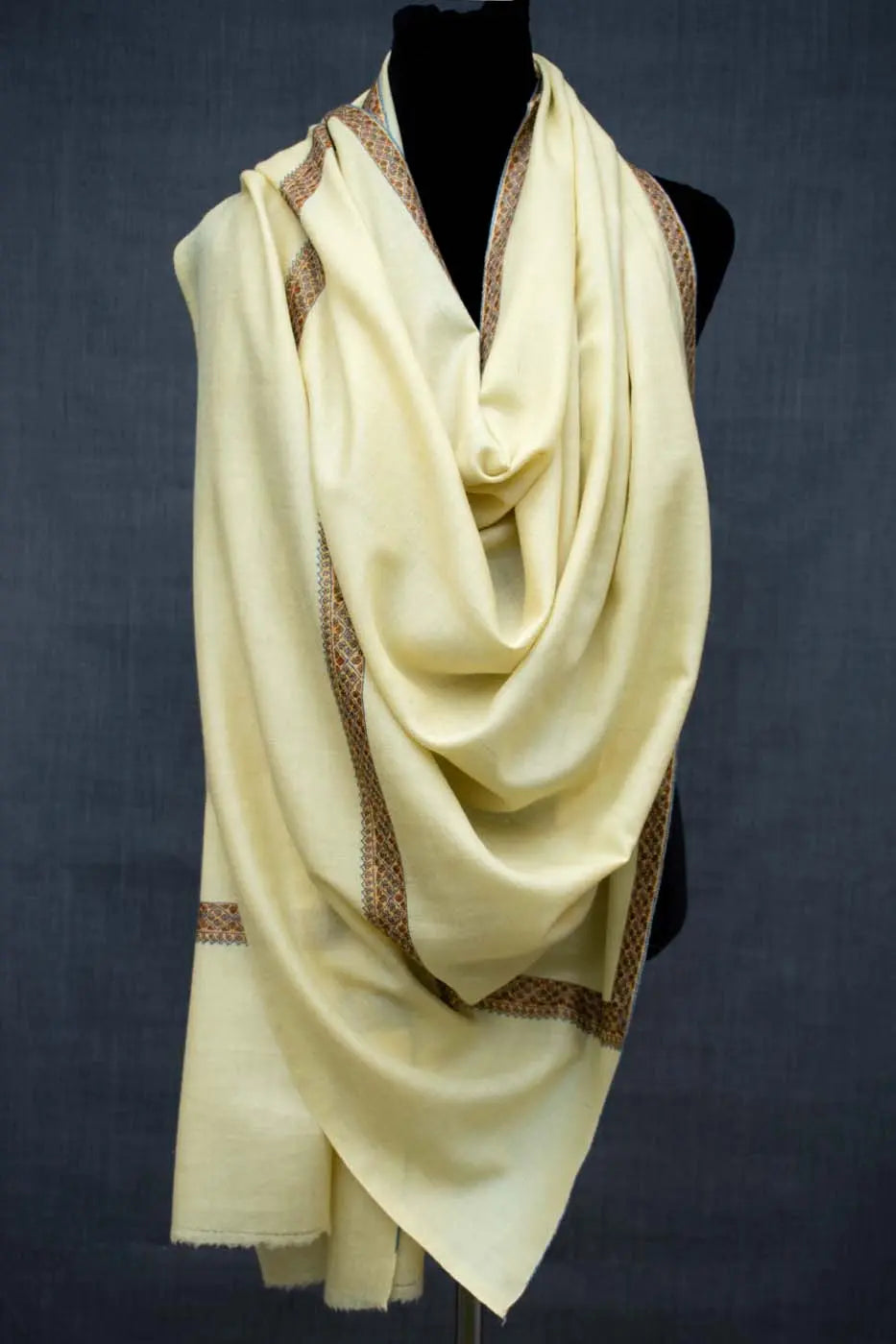 HASHIA - 40x80" Shahkaar