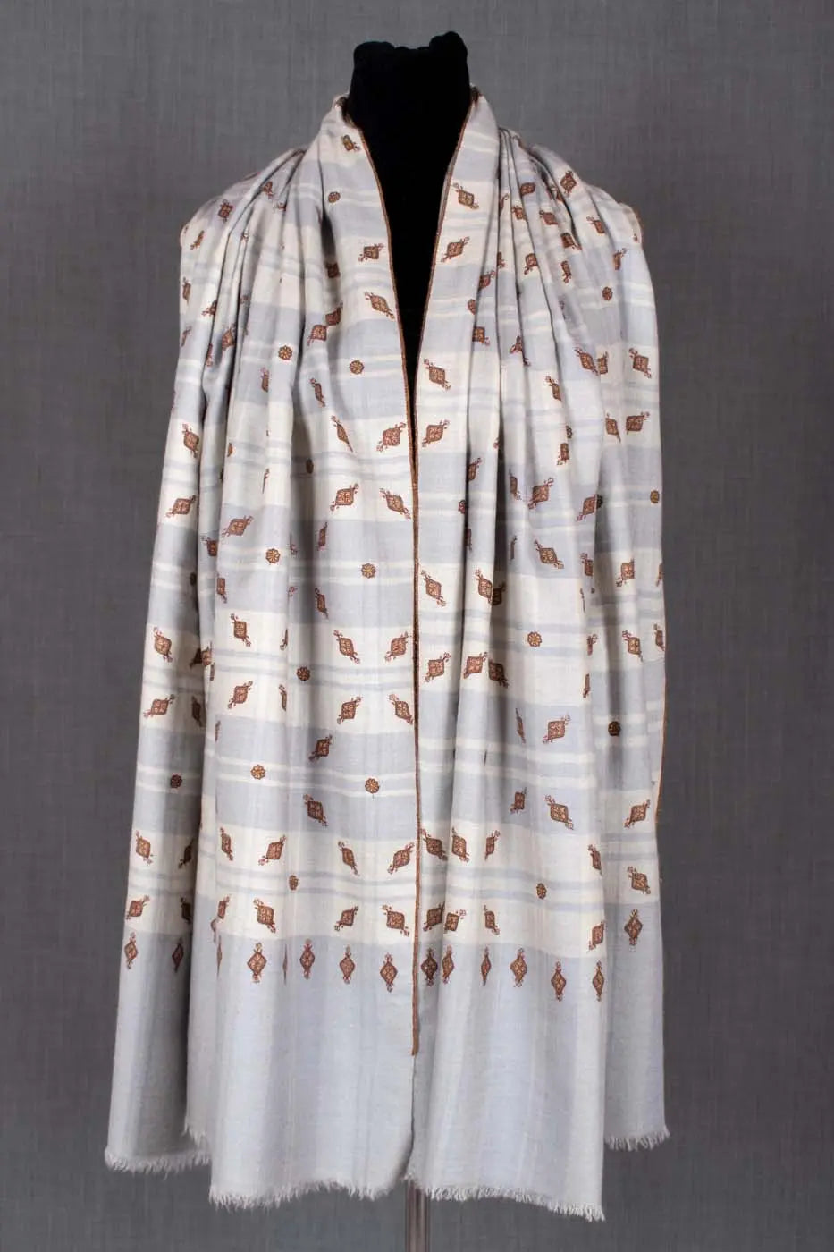 MAHIRA - 40x80" Shahkaar