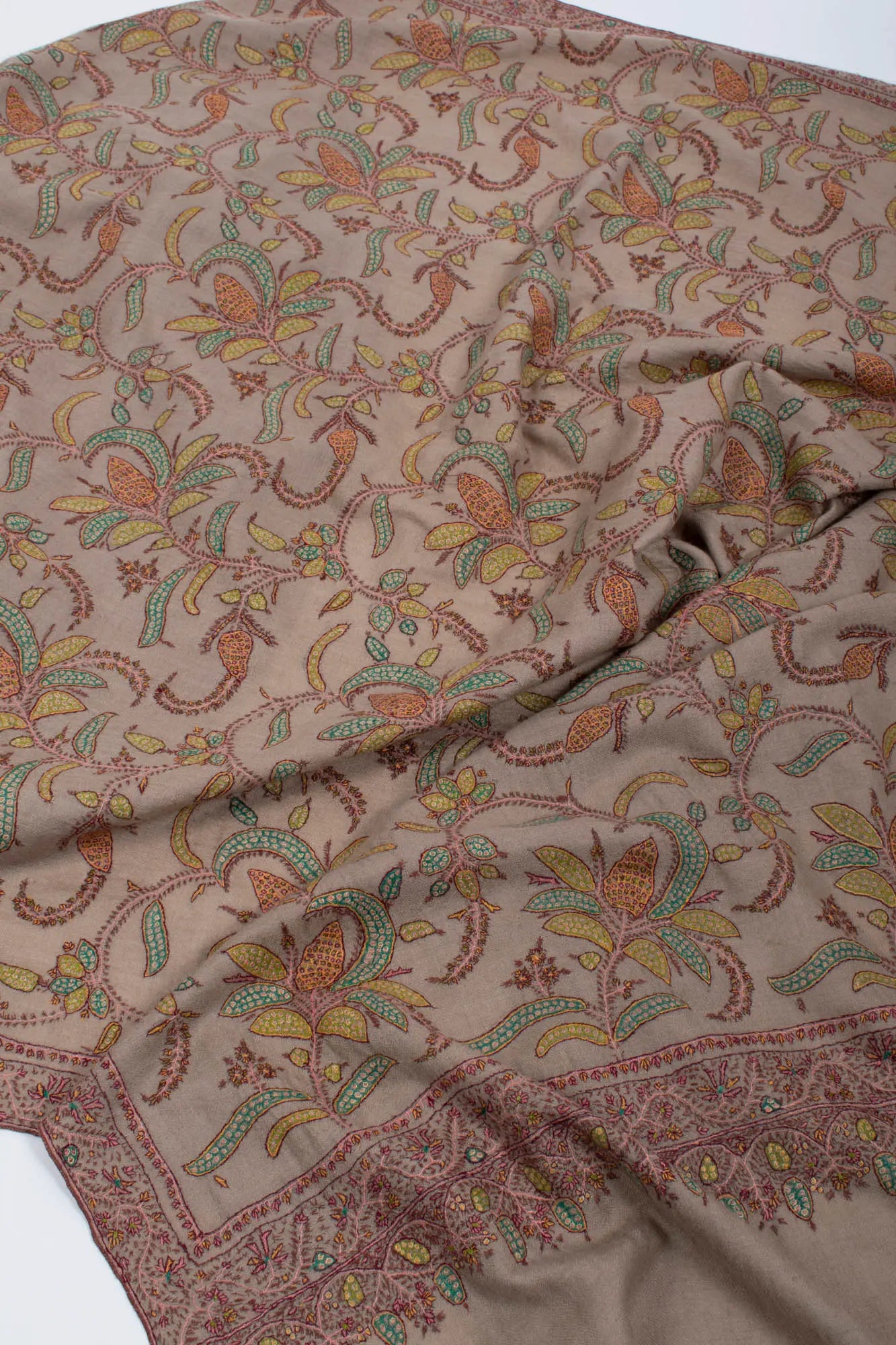 HAJER - 40x80" Shahkaar
