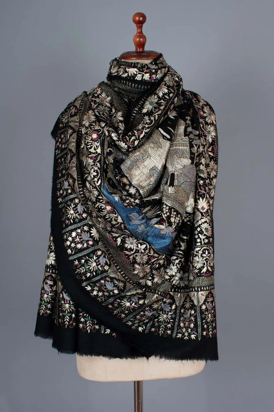 HIKMA - 45x90" Shahkaar