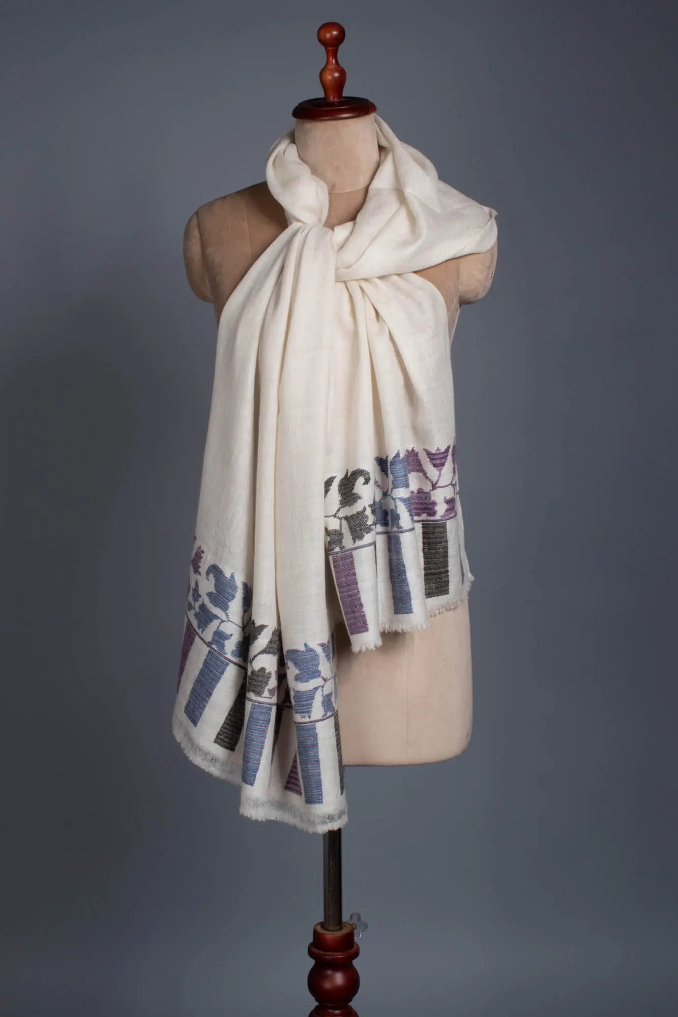 Ivory Kani Pashmina Scarf - SINTRA Shahkaar