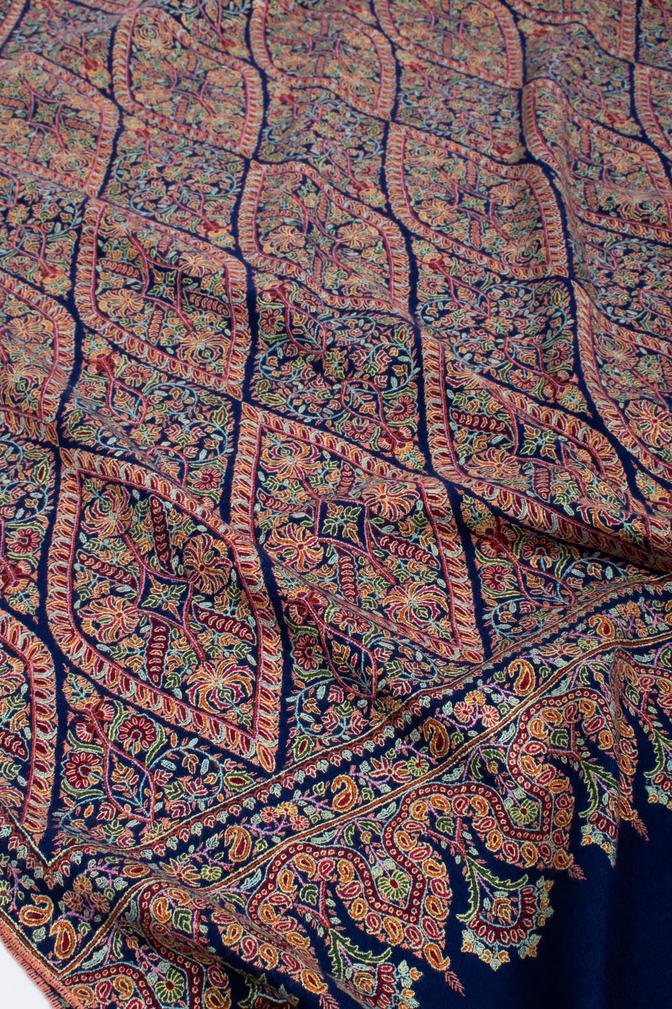 JACQUEMART - 40x80" Shahkaar