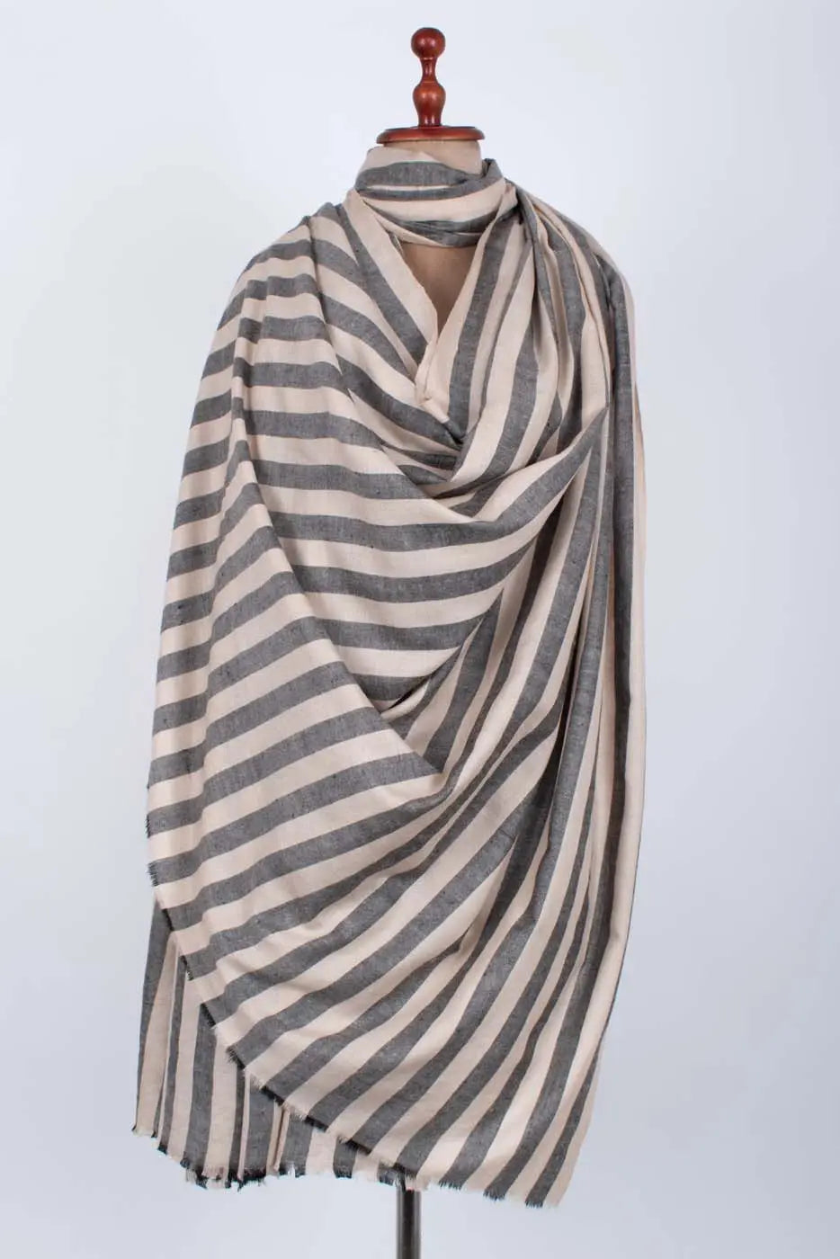 JEHANABAD - 54x108" Shahkaar