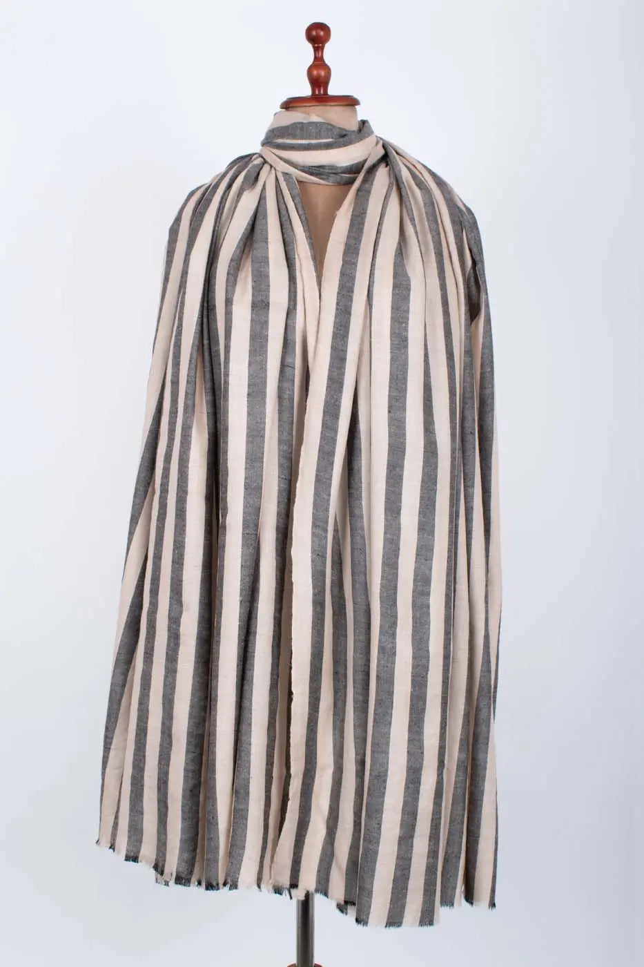 JEHANABAD - 54x108" Shahkaar