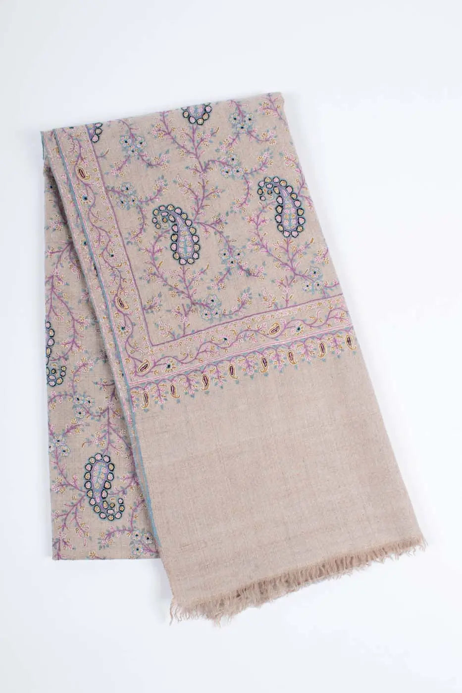 JULIAN - 40x80" Shahkaar