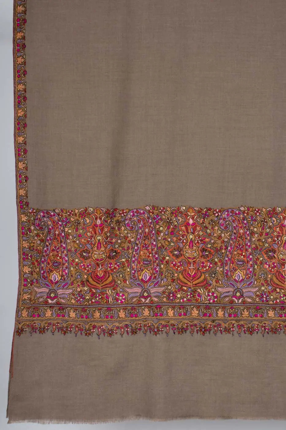 LICHFIELD - 40x80" Shahkaar