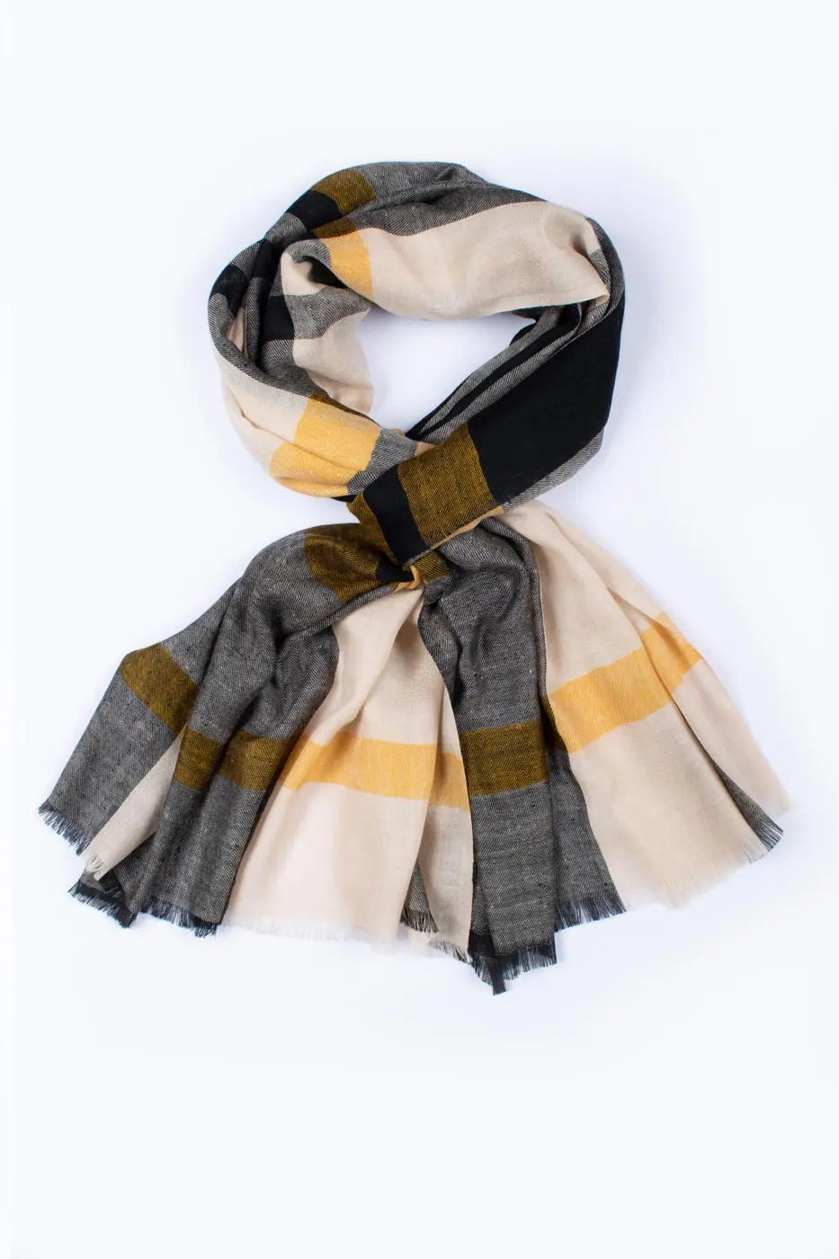 LUXIA - 28x80" Shahkaar