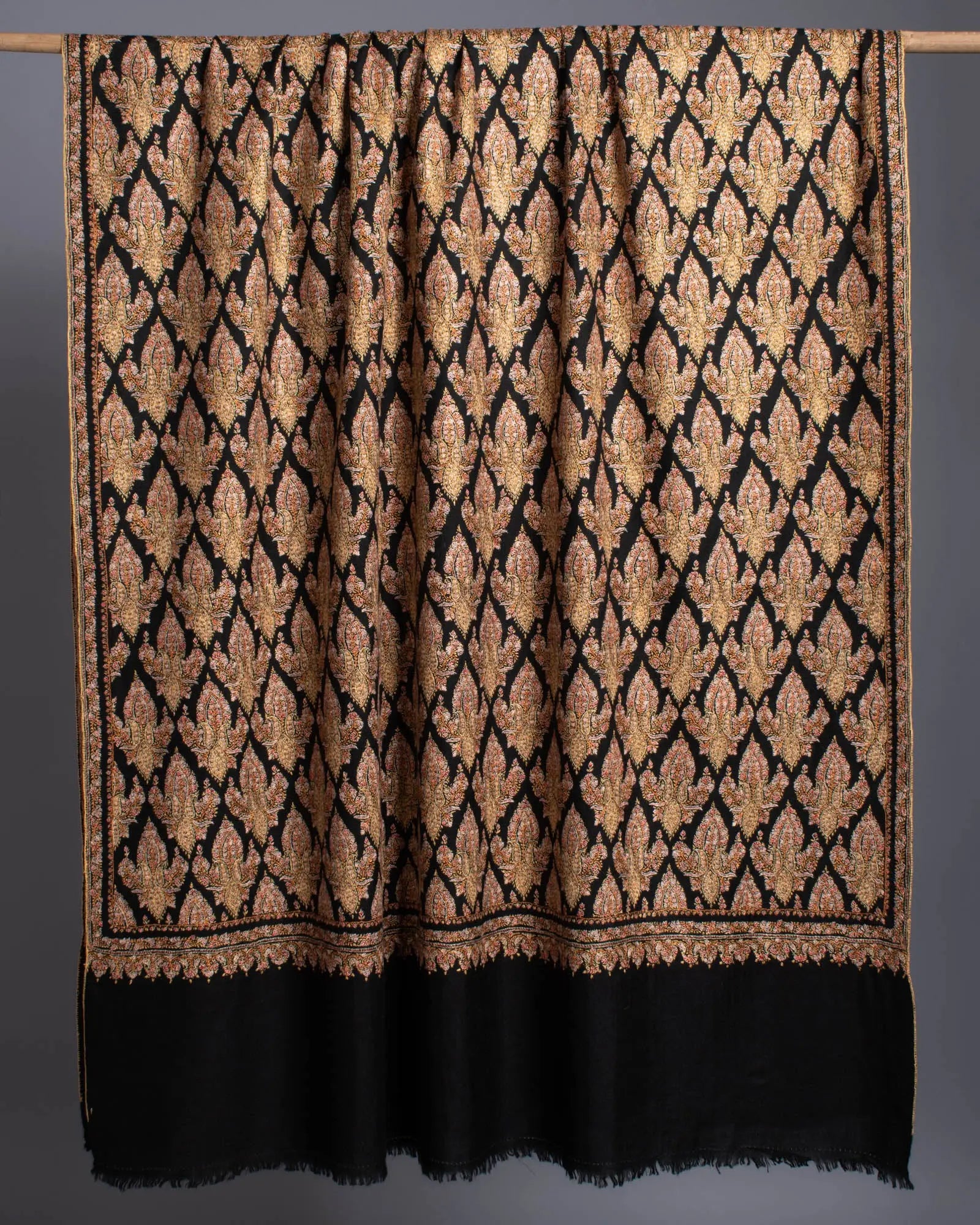 NUSAY - 40x80" Shahkaar
