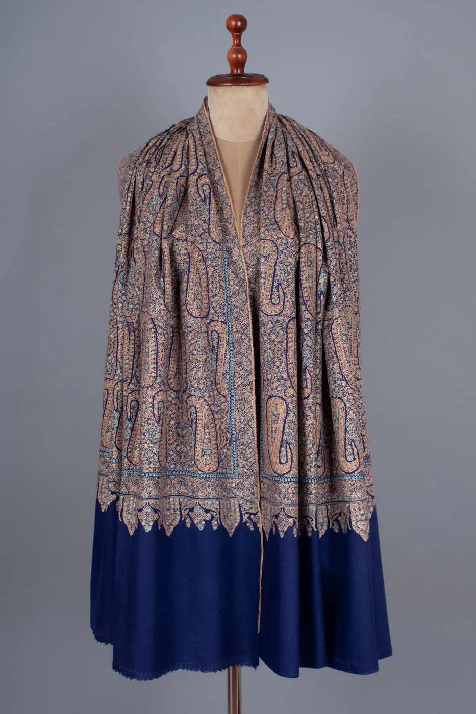 SOMIYA - 40x80" Shahkaar