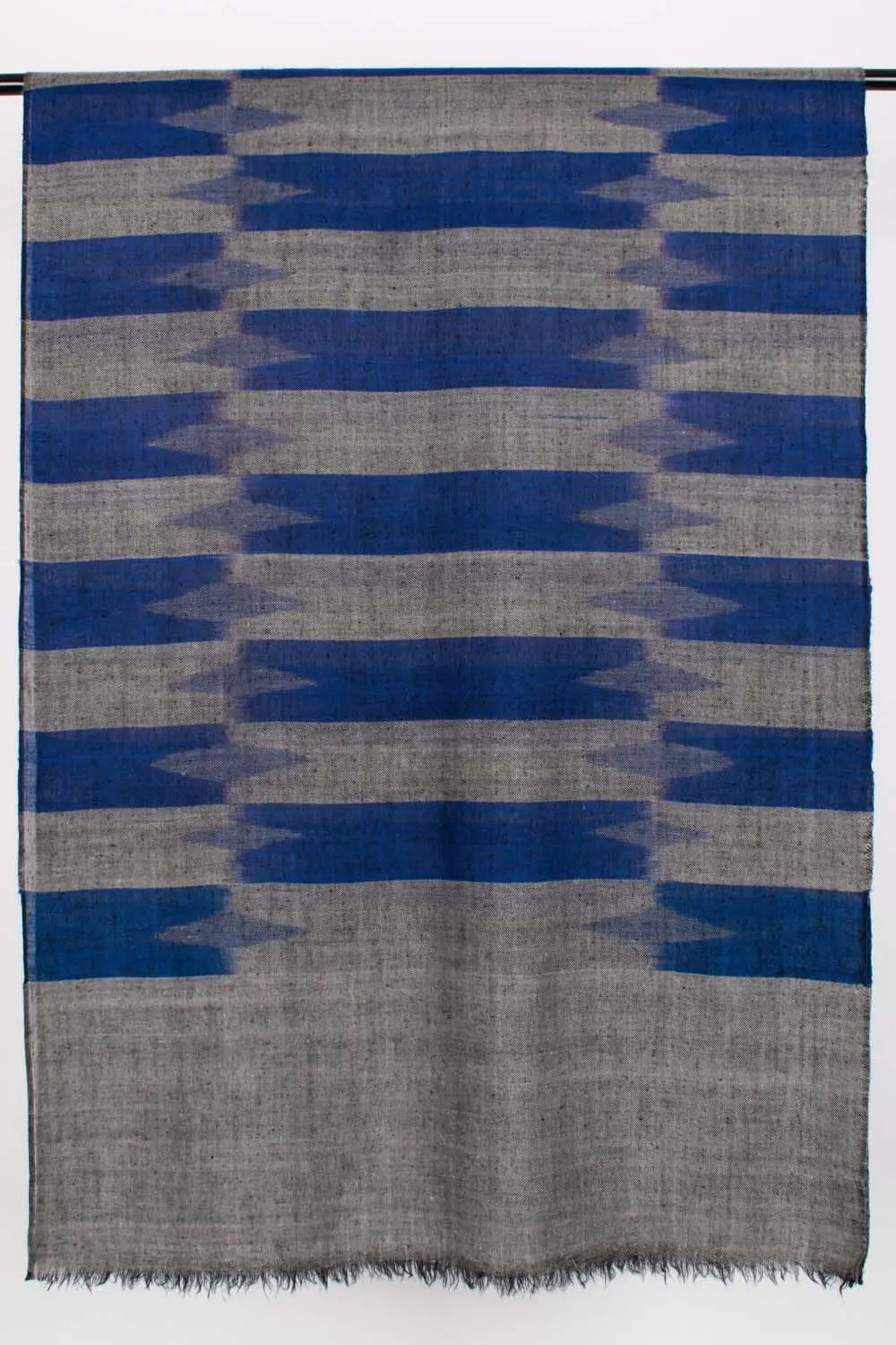 SYRACUSE - 28x80" Shahkaar