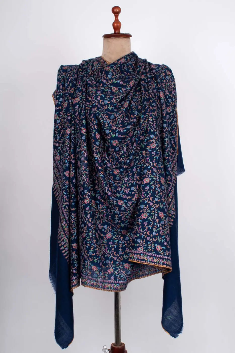 WINSTON - 40x80" Shahkaar