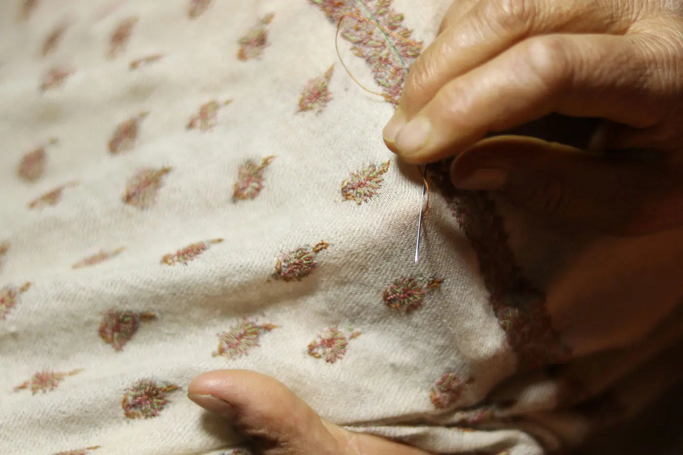 Sozni-Embroidery-A-Timeless-Art-Form-from-Kashmir. Shahkaar
