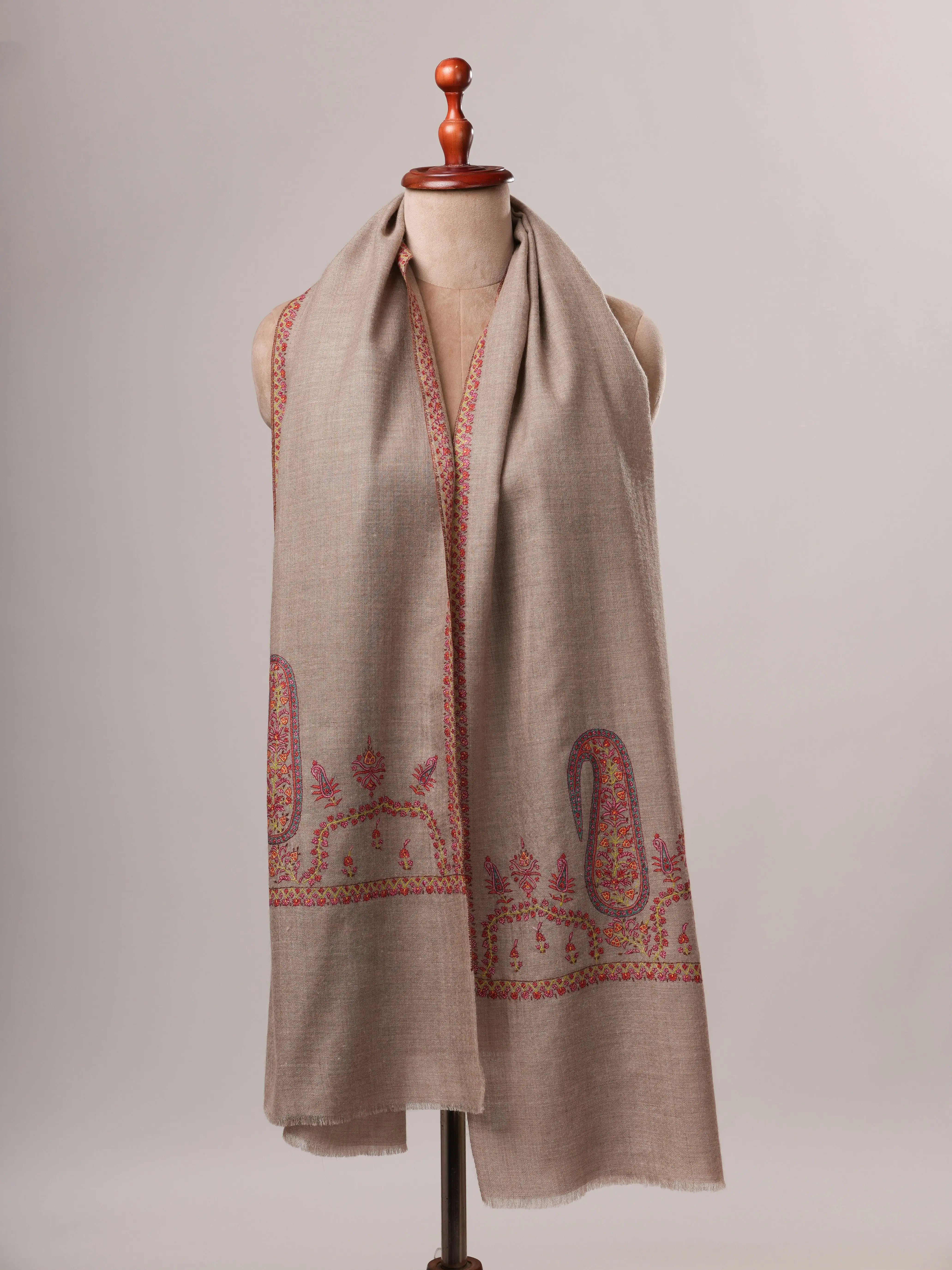 Artisan Crafted Grey Cashmere Scarf Featuring Detailed Palla Handwork Shahkaar