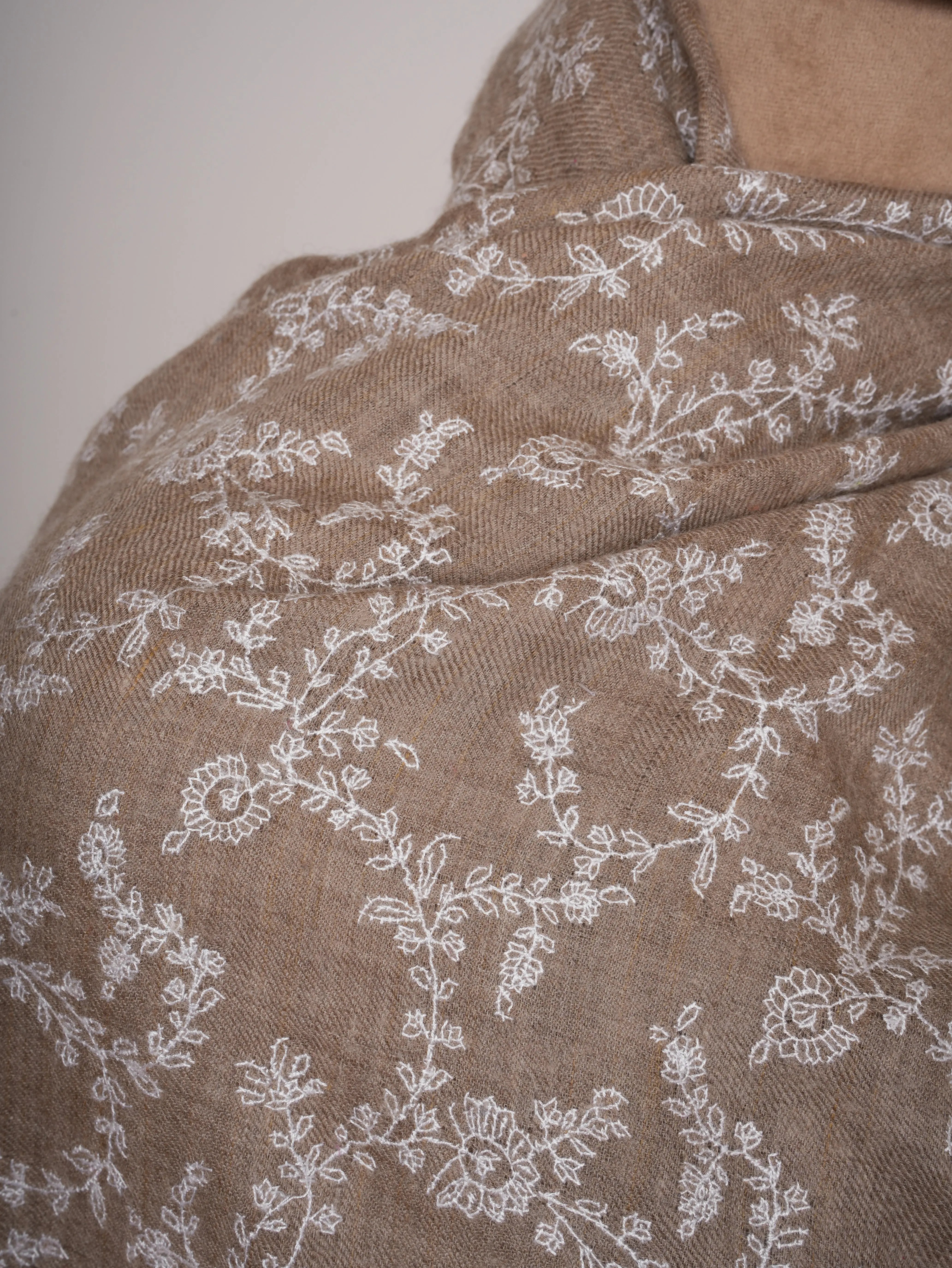 Beige Handwoven Pashmina Scarf with White Embroidery Shahkaar