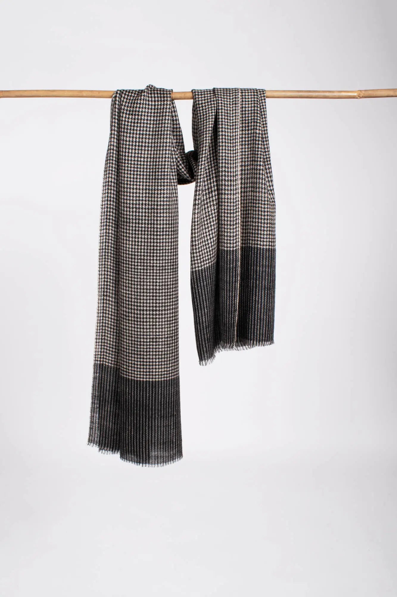 Black and White Houndstooth Cashmere Neck Scarf - CROSSETT Shahkaar