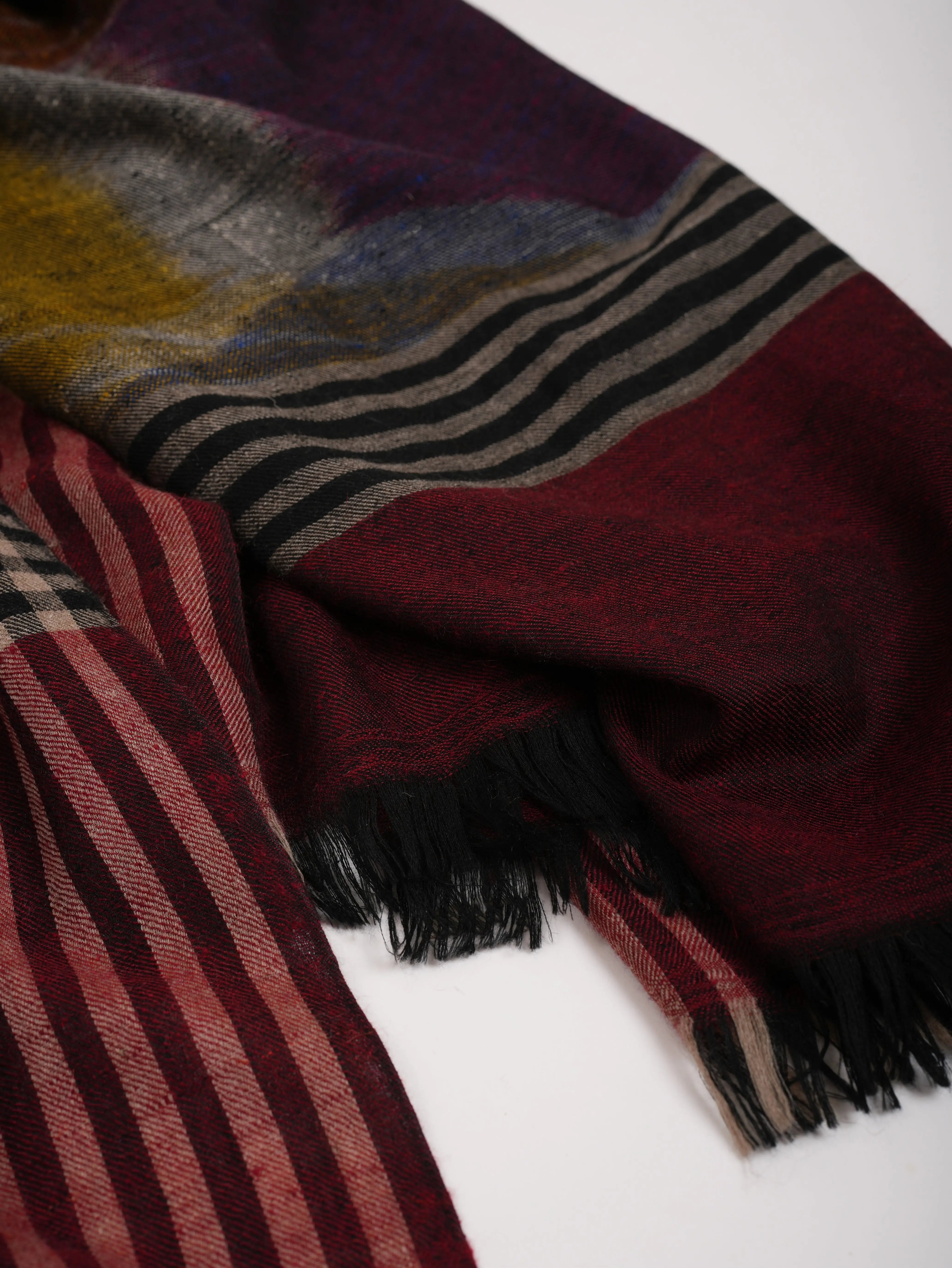 Contemporary Featherlight Handwoven Pashmina Shawl Shahkaar