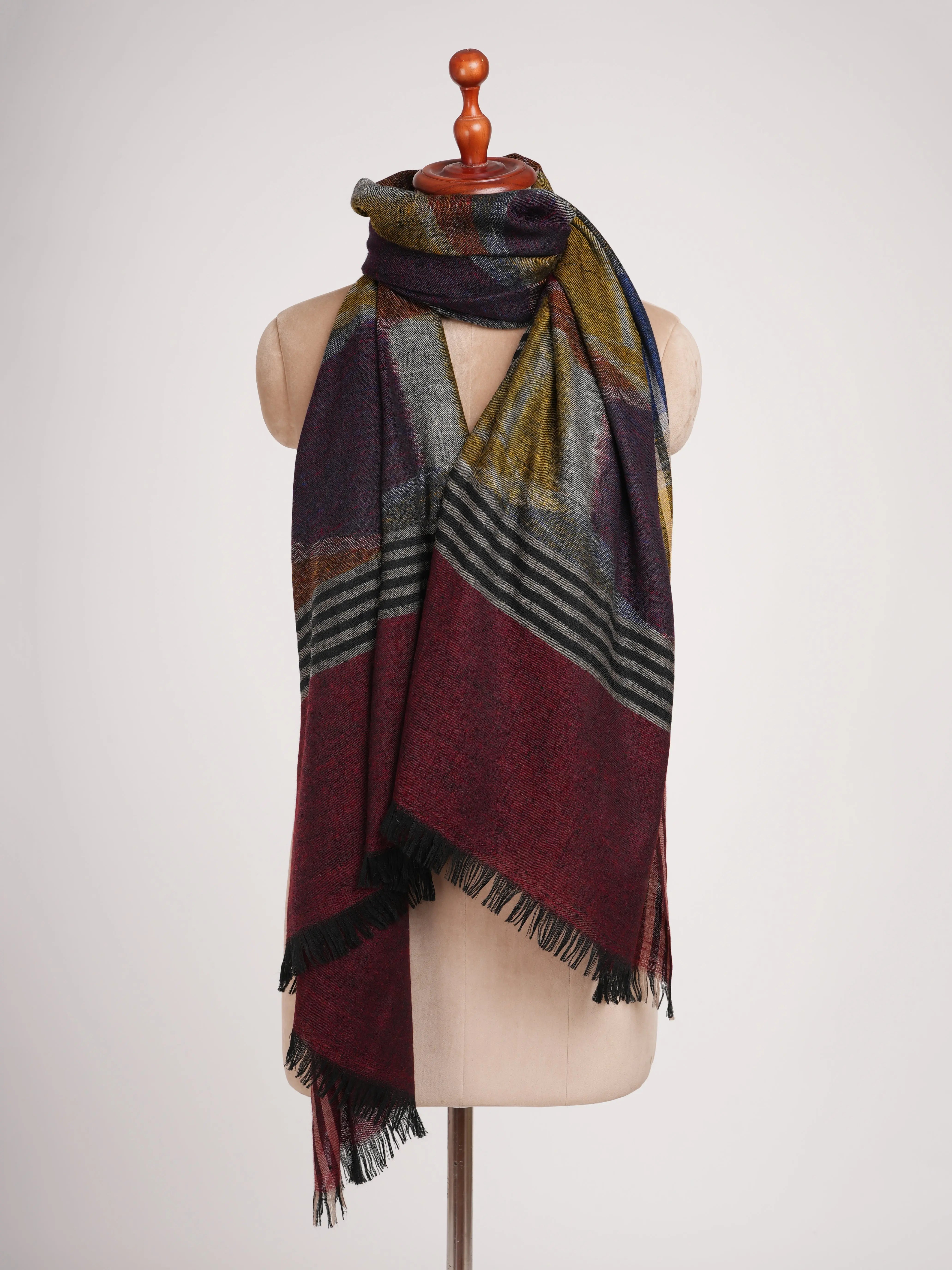 Contemporary Featherlight Handwoven Pashmina Shawl Shahkaar