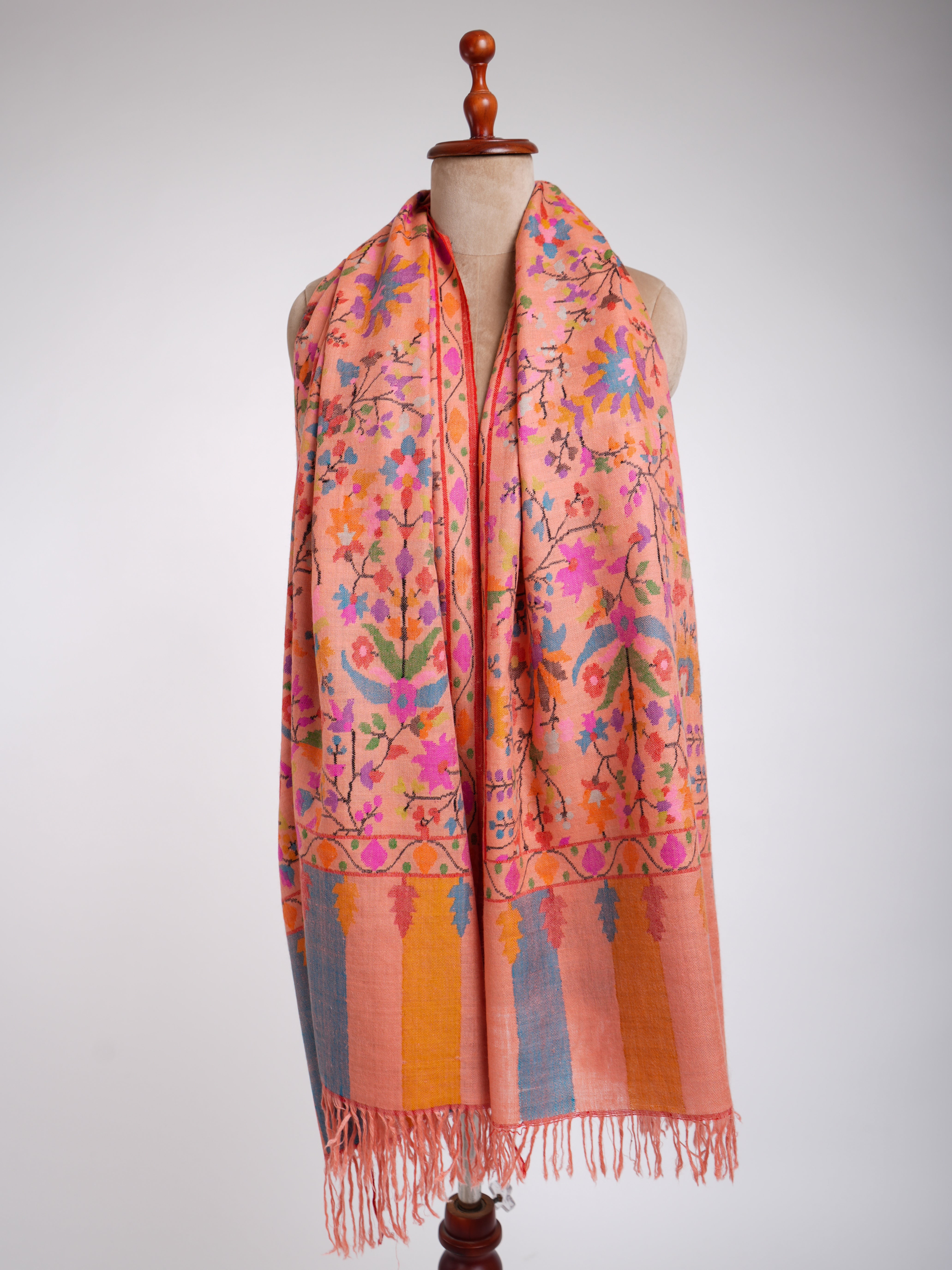 Alluring Peach Kani Weave Cashmere Shawl Shahkaar