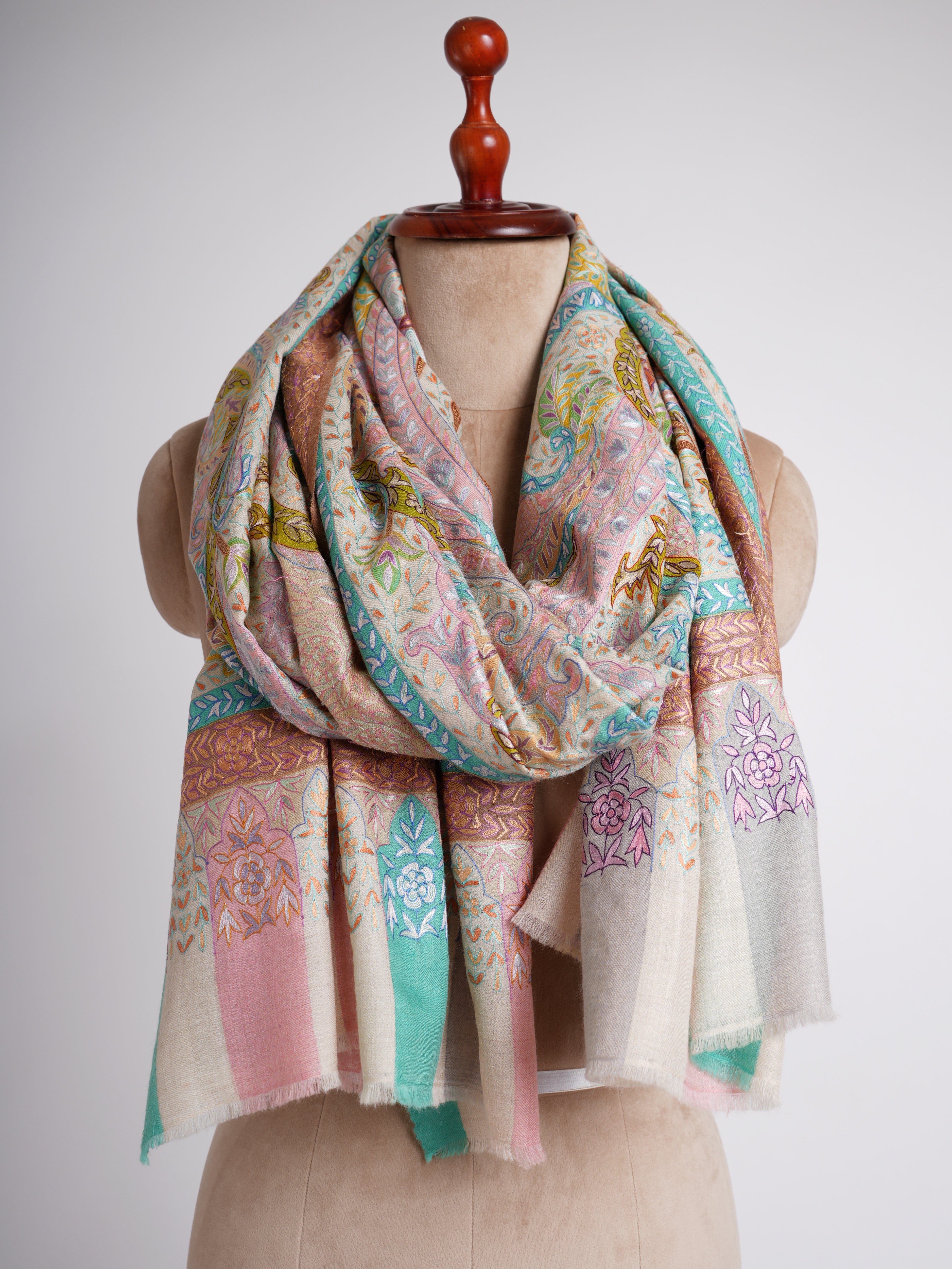 Châle Kalamkari Pashmina de mariée pastel brodé à la main