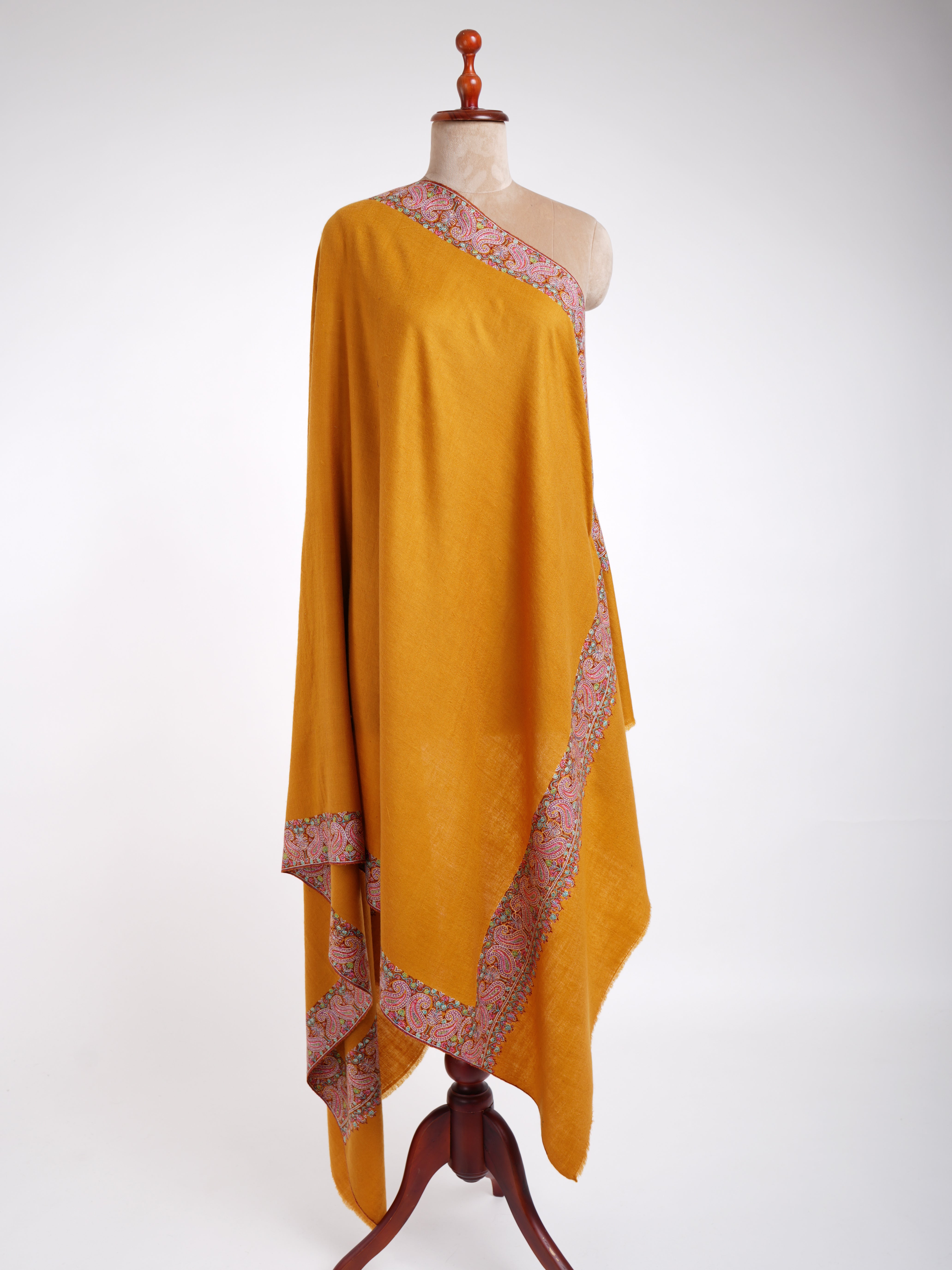 Royal Paisley Sozni Hand Embroidered Pashmina Shawl Shahkaar