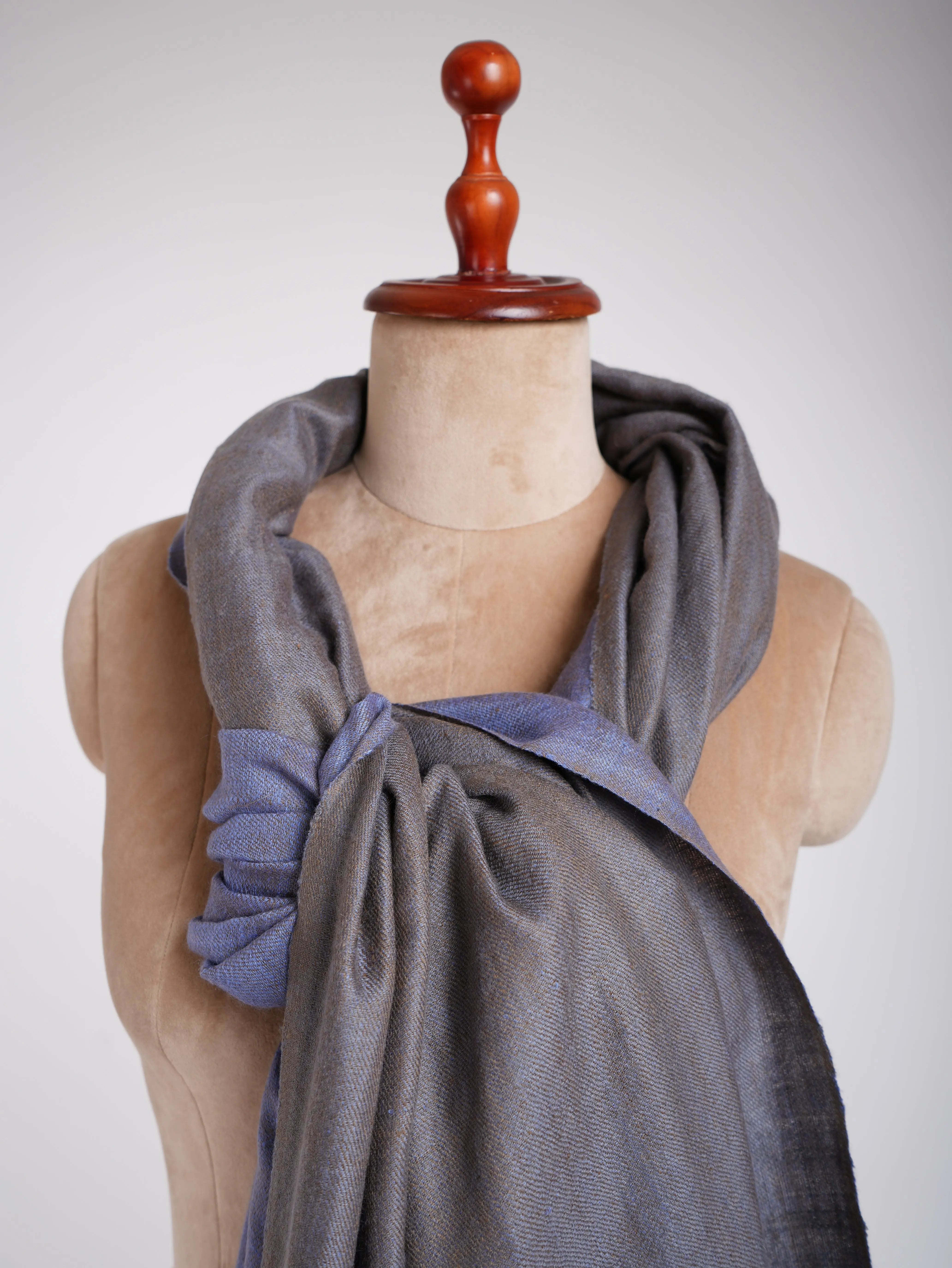Dual Shade HandSpun Pashmina Shawl Marina Shahkaar