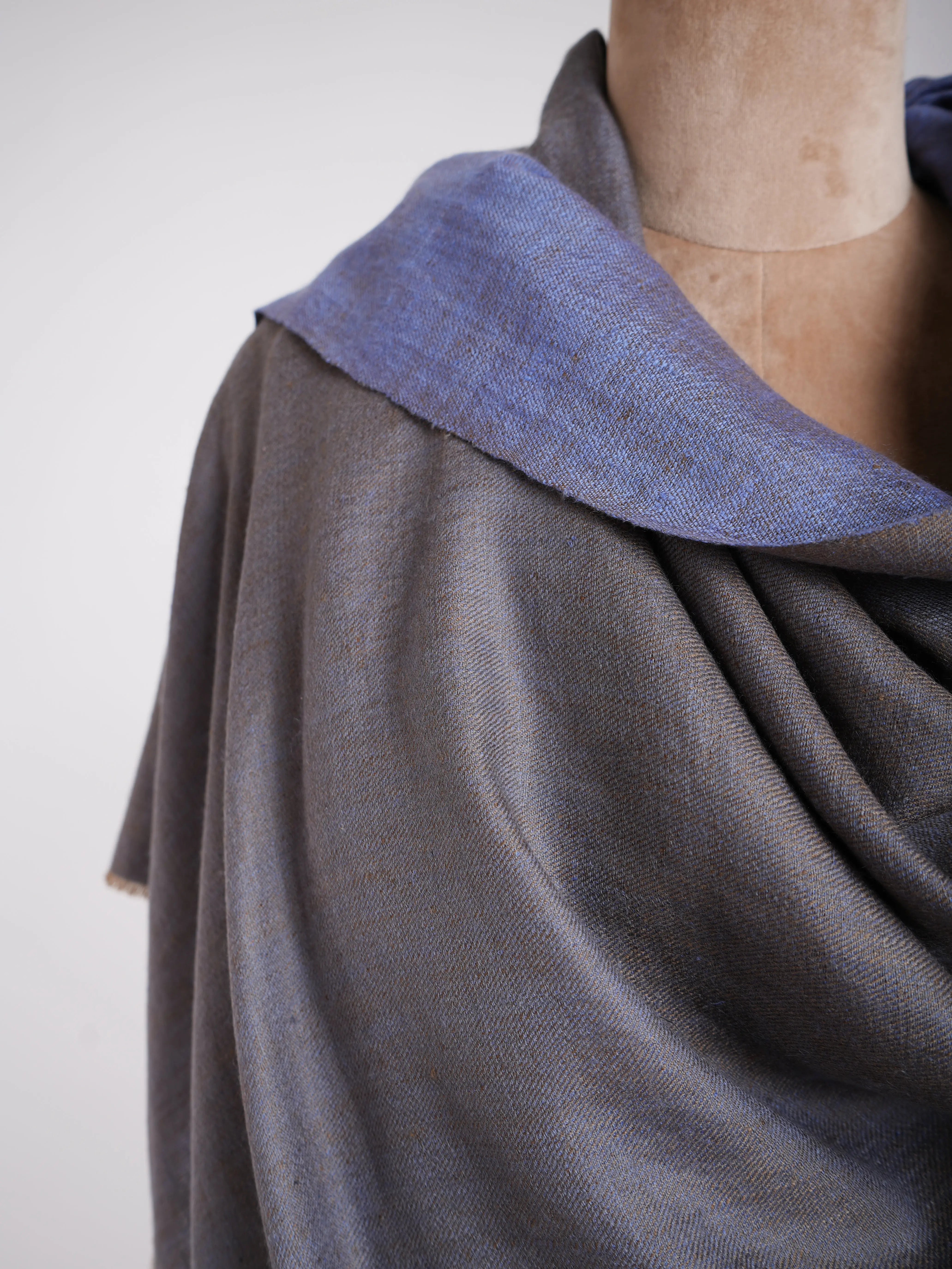 Dual Shade HandSpun Pashmina Shawl Marina Shahkaar