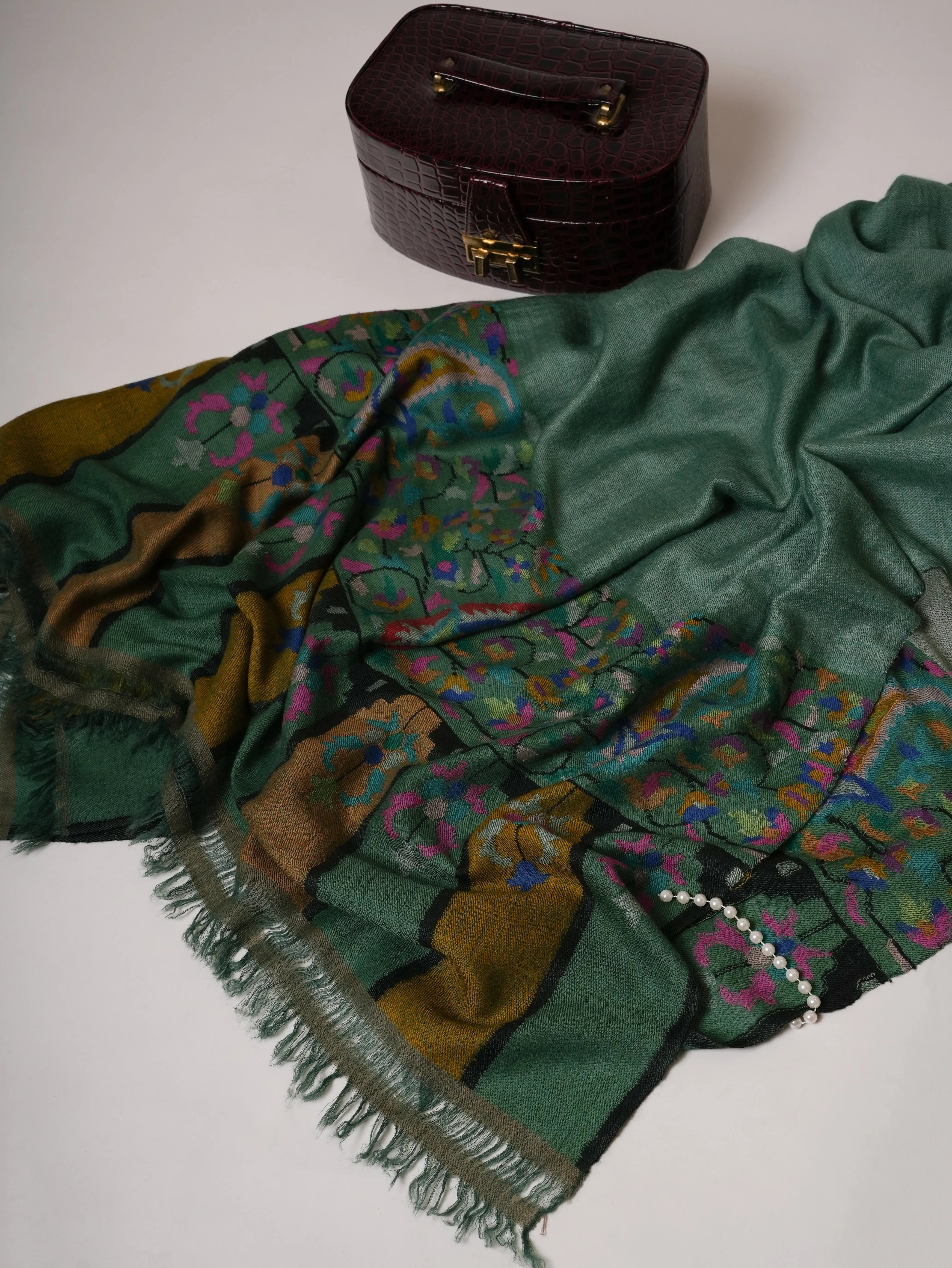 Dual Tone Oversized Handloomed Kani Pashmina Shawl Shahkaar