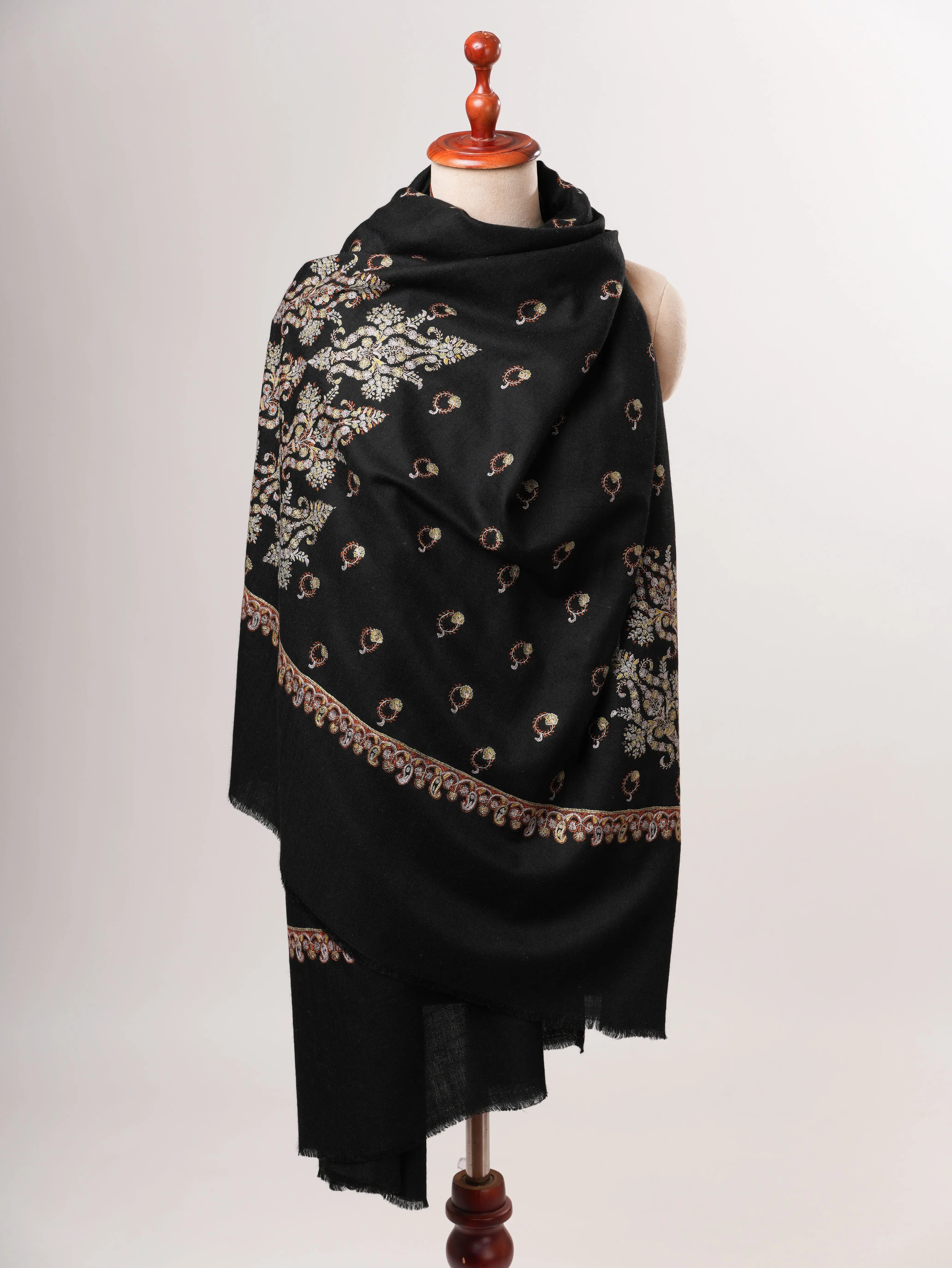 Black Sozni Embroidered Authentic Pashmina Shawl Shahkaar