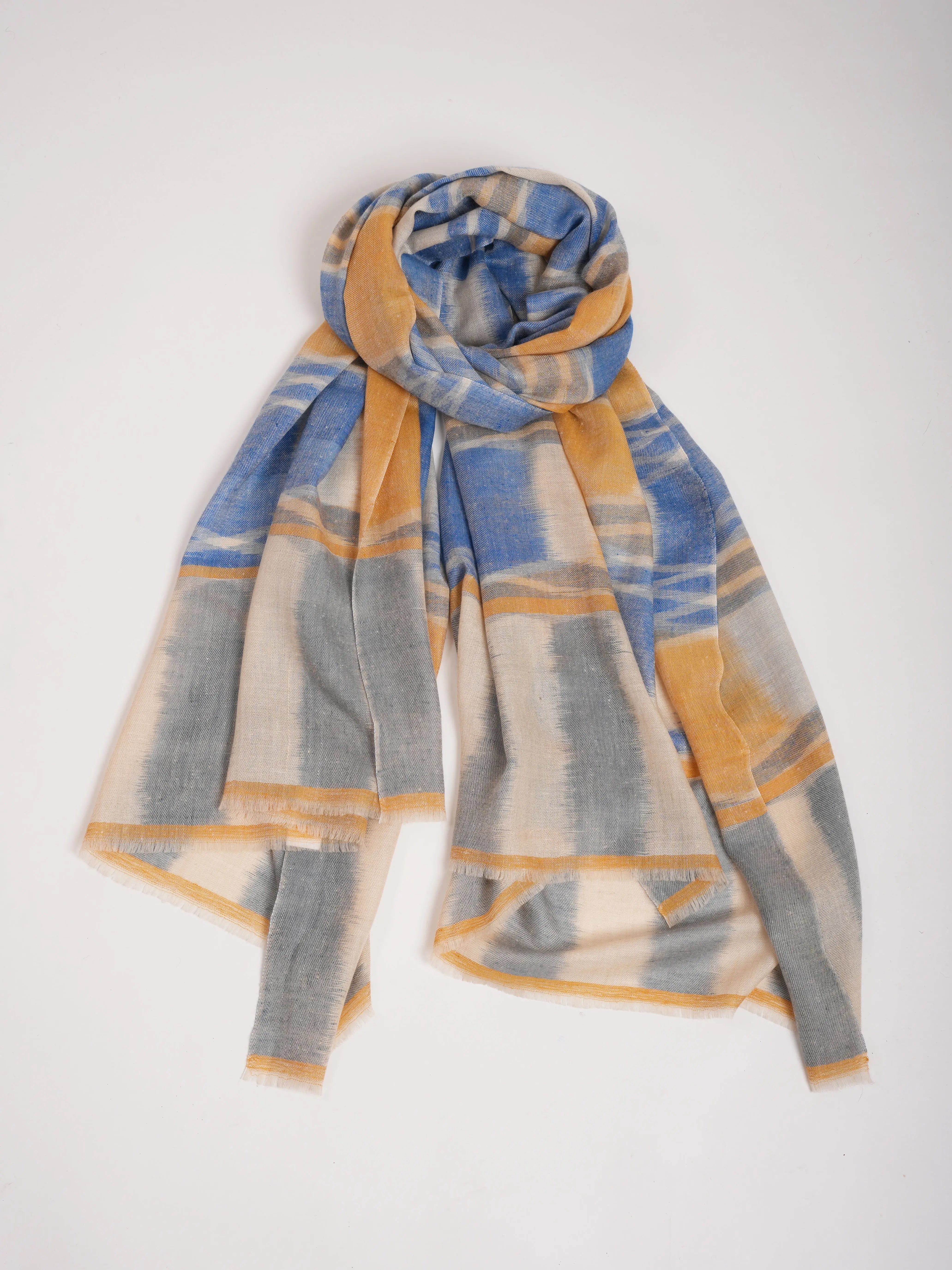 Featherlight Handwoven Ikat Kashmiri Pashmina Shawl Shahkaar