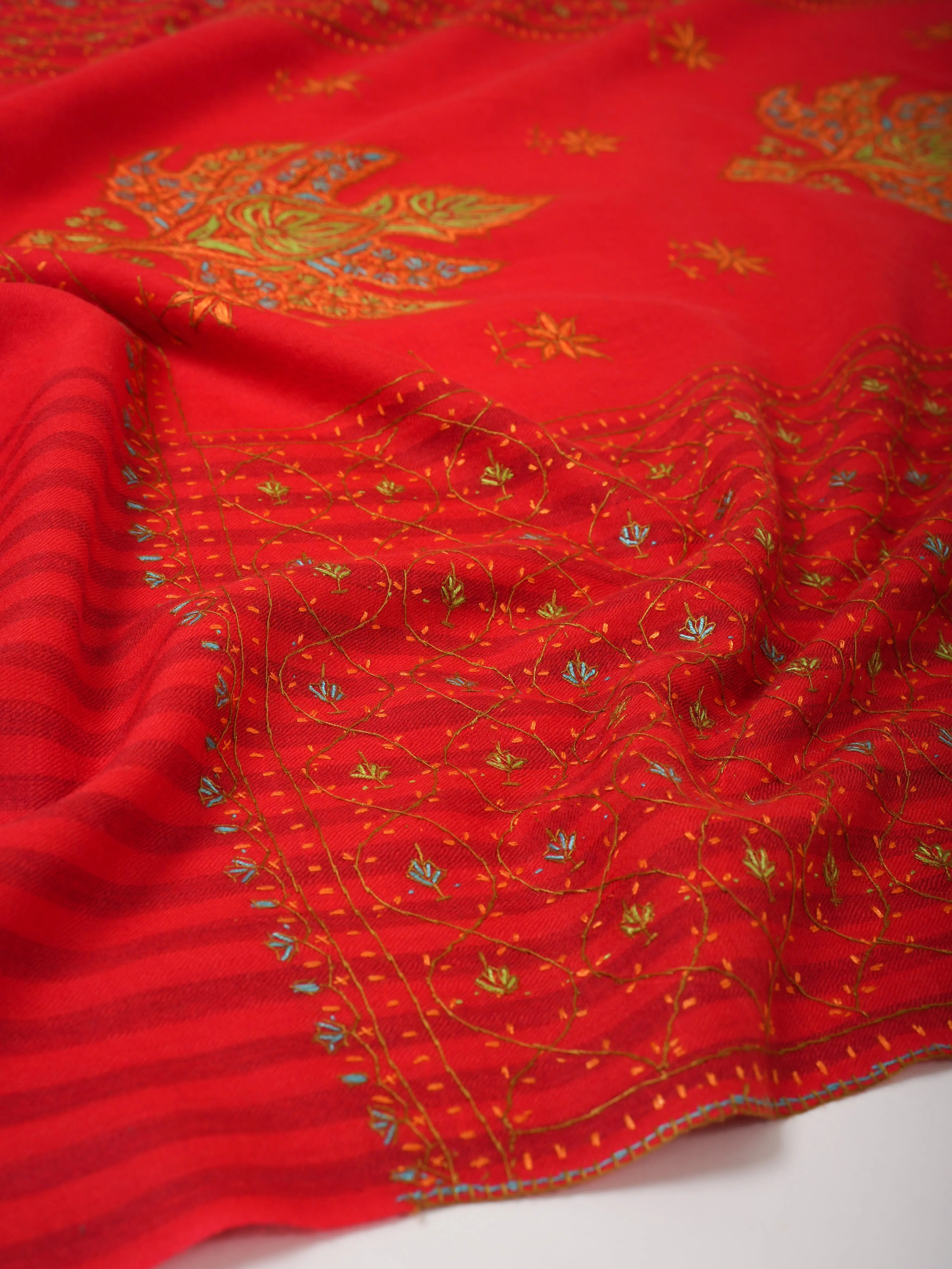 Fine Red Wool Kashmiri Shawl with Hand Embroidery Shahkaar