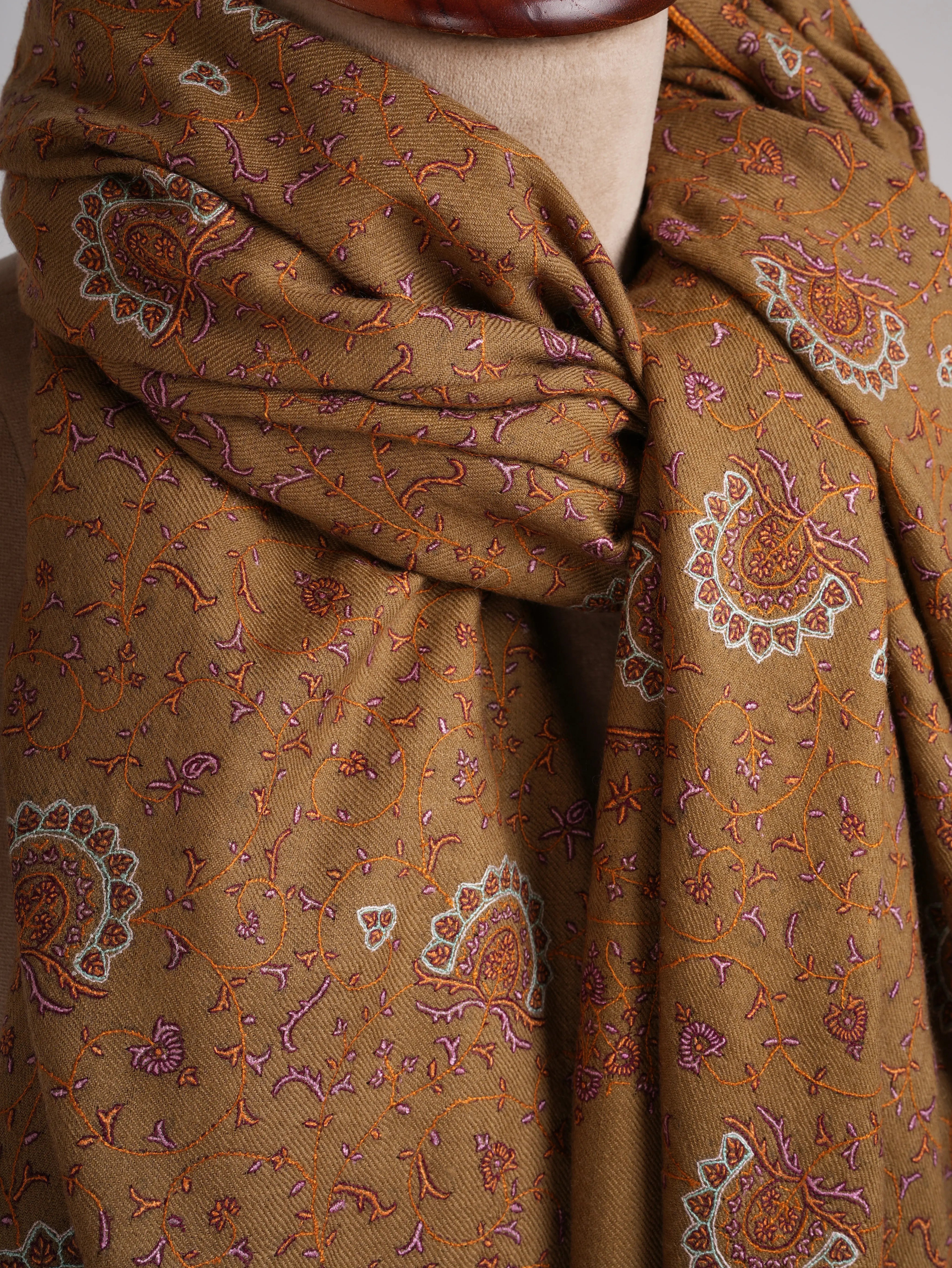 Fine Sozni Embroidered Authentic Pashmina Shawl Shahkaar