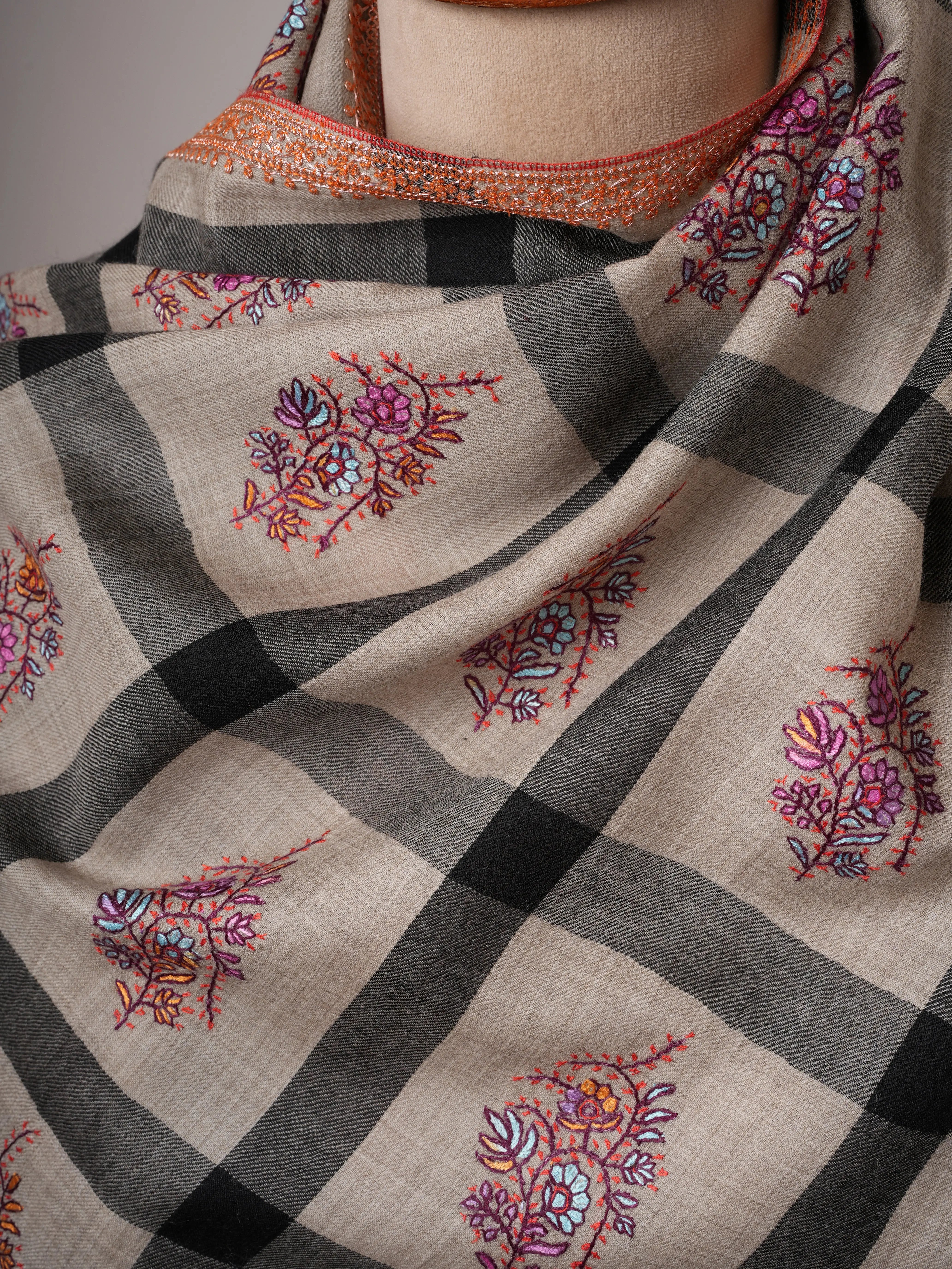 Fine Wool Shawl with Hand Embroidered Tilla Work Shahkaar