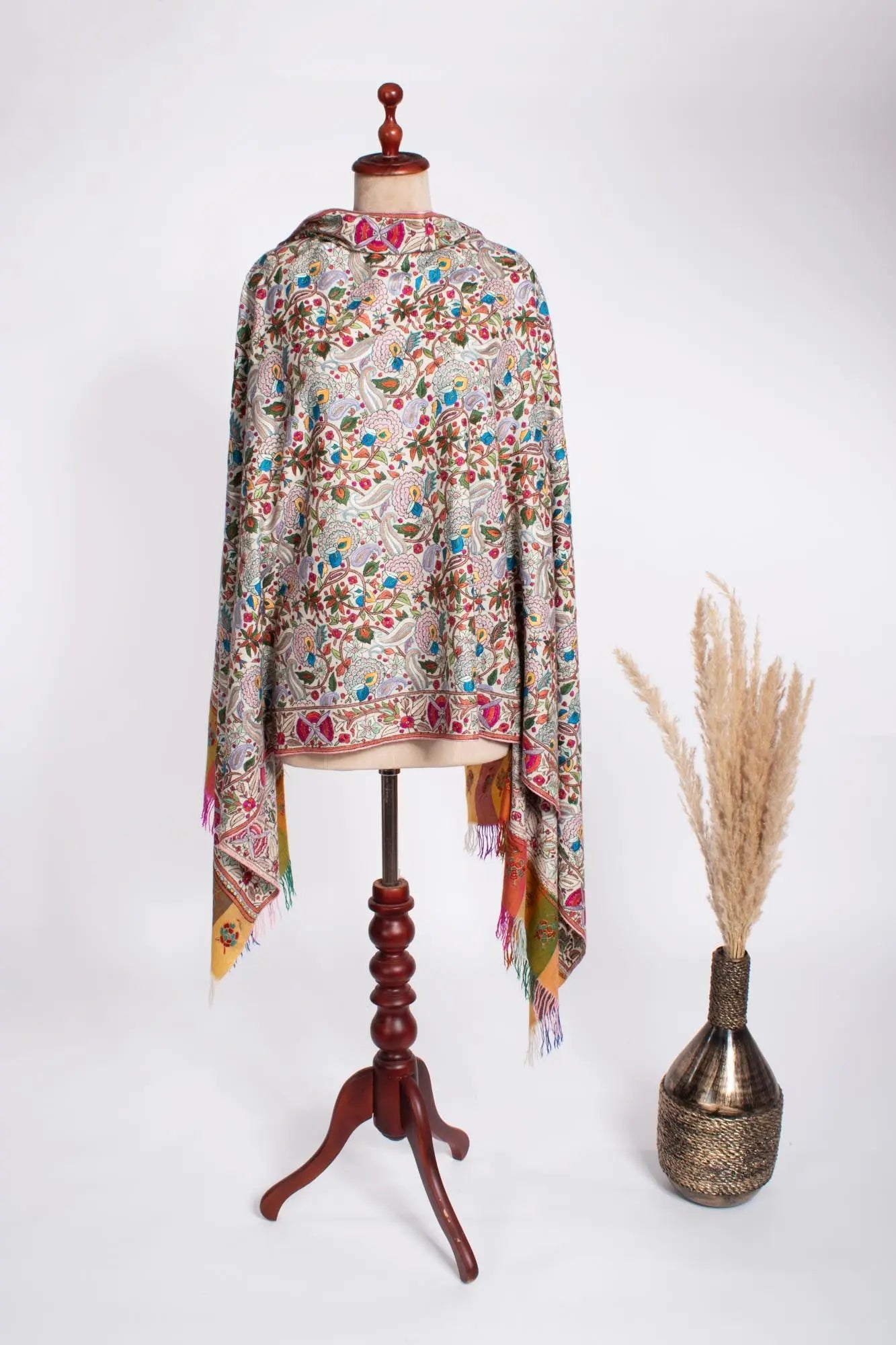 Floral Paisley Papermachie Hand Crafted Kashmiri Shawl - REPTON Shahkaar