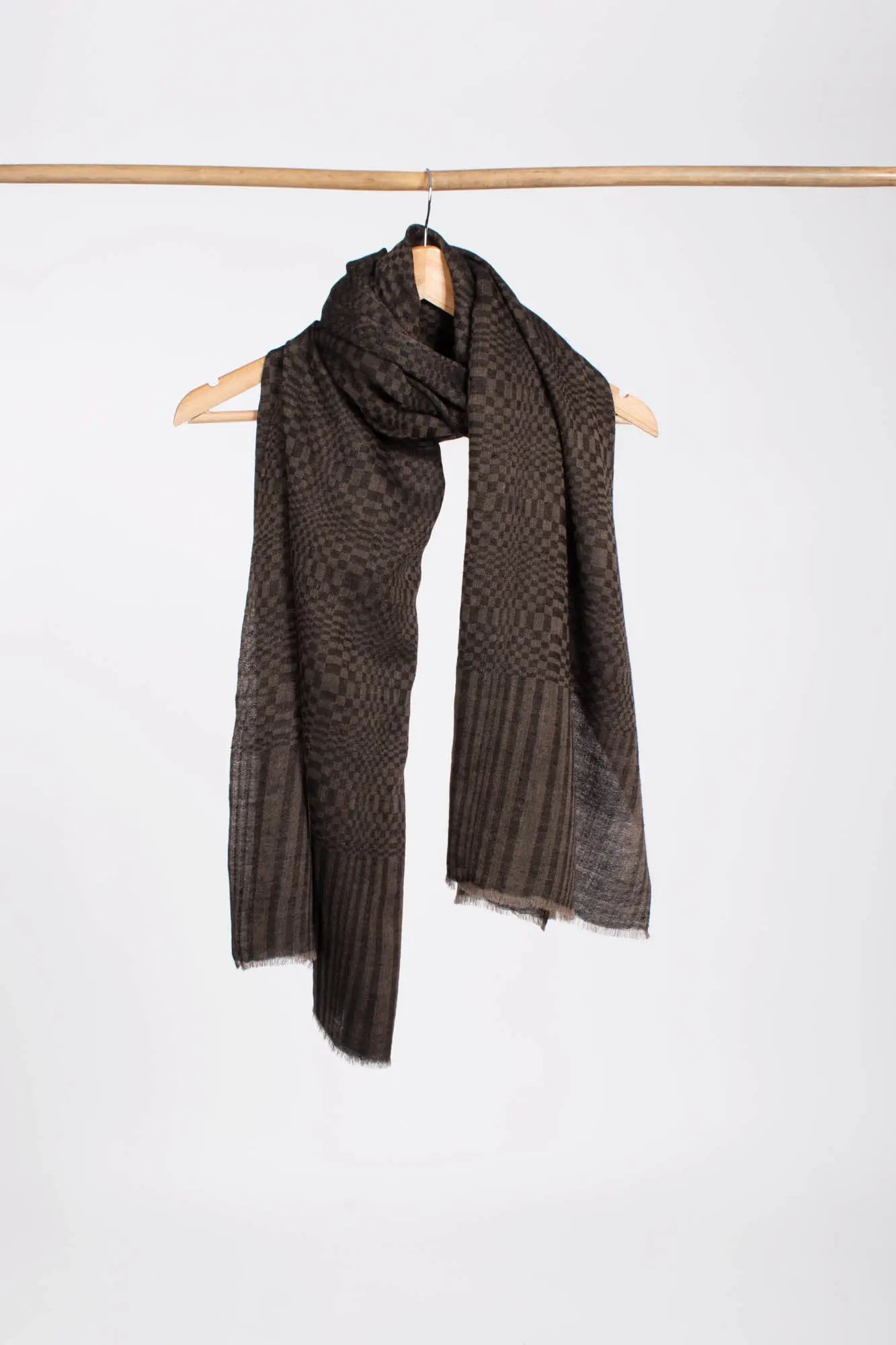 Football Texture Weave Lightweight Black Beige Cashmere Wrap - NORWALK Shahkaar