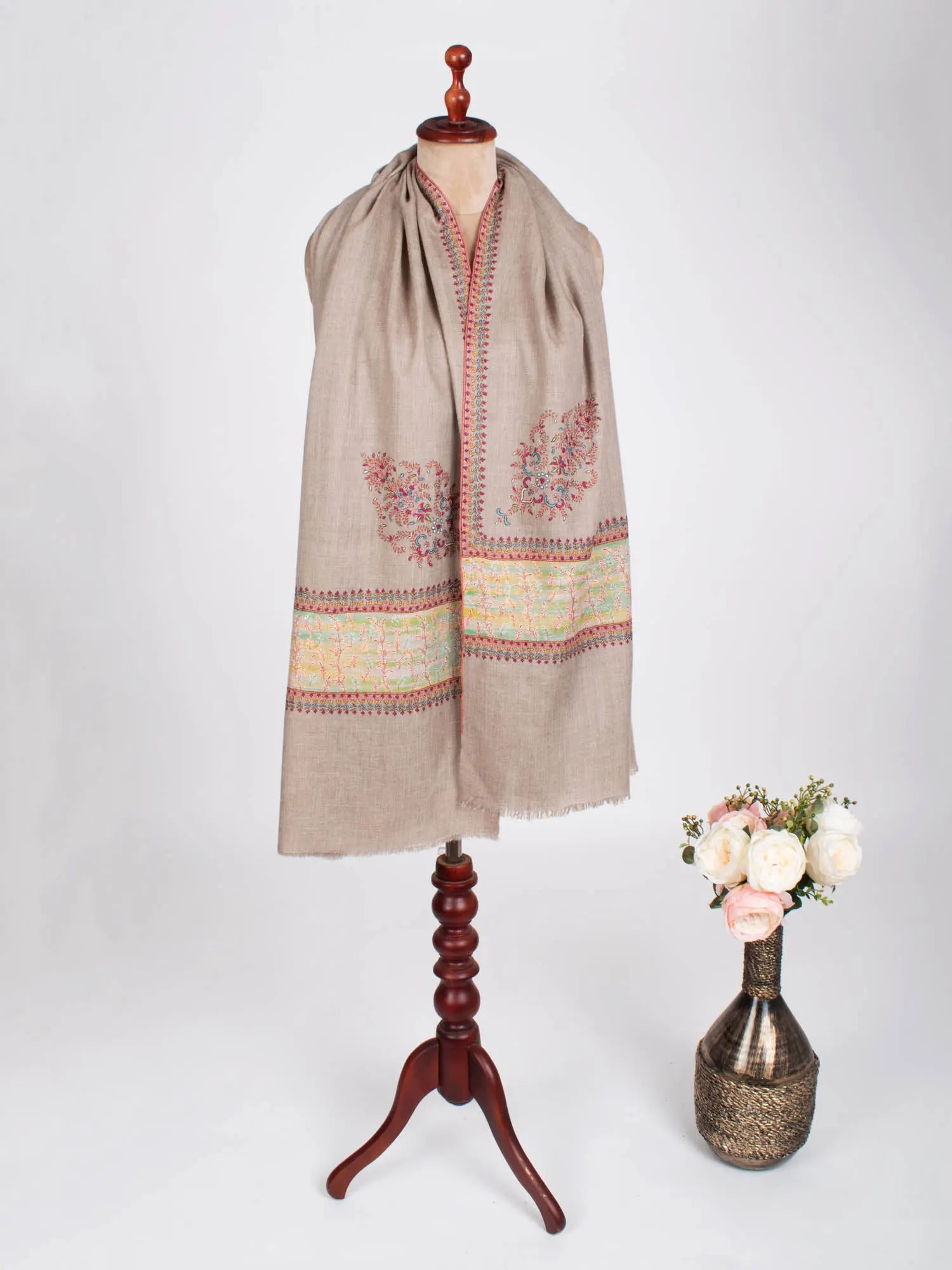 Gray Palla Embroidered Stylish Pashmina Shawl - NAPPANEE Shahkaar