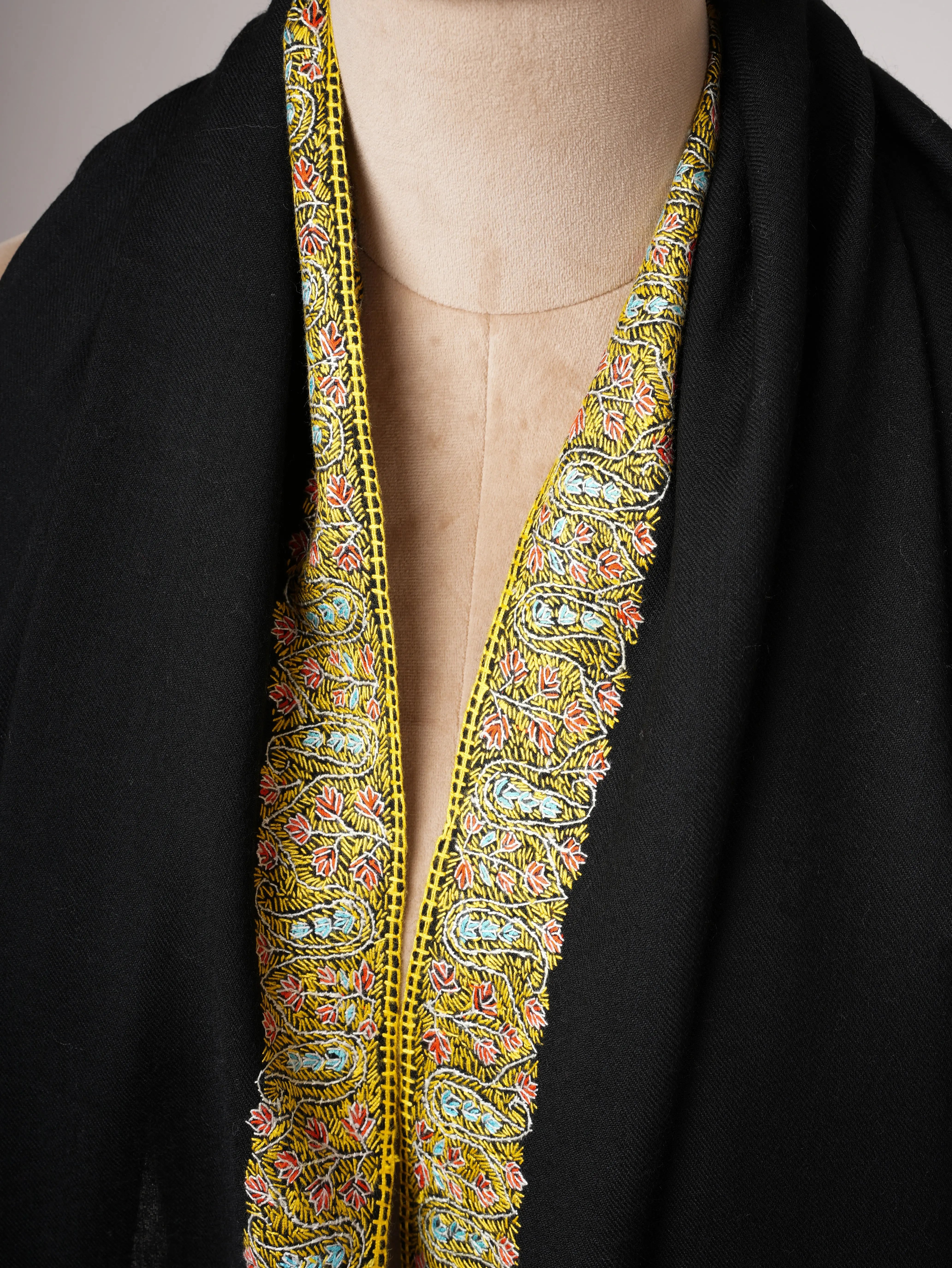 Hand Embroidered Black Shawl in Fine Wool with Neemdaur Border Shahkaar