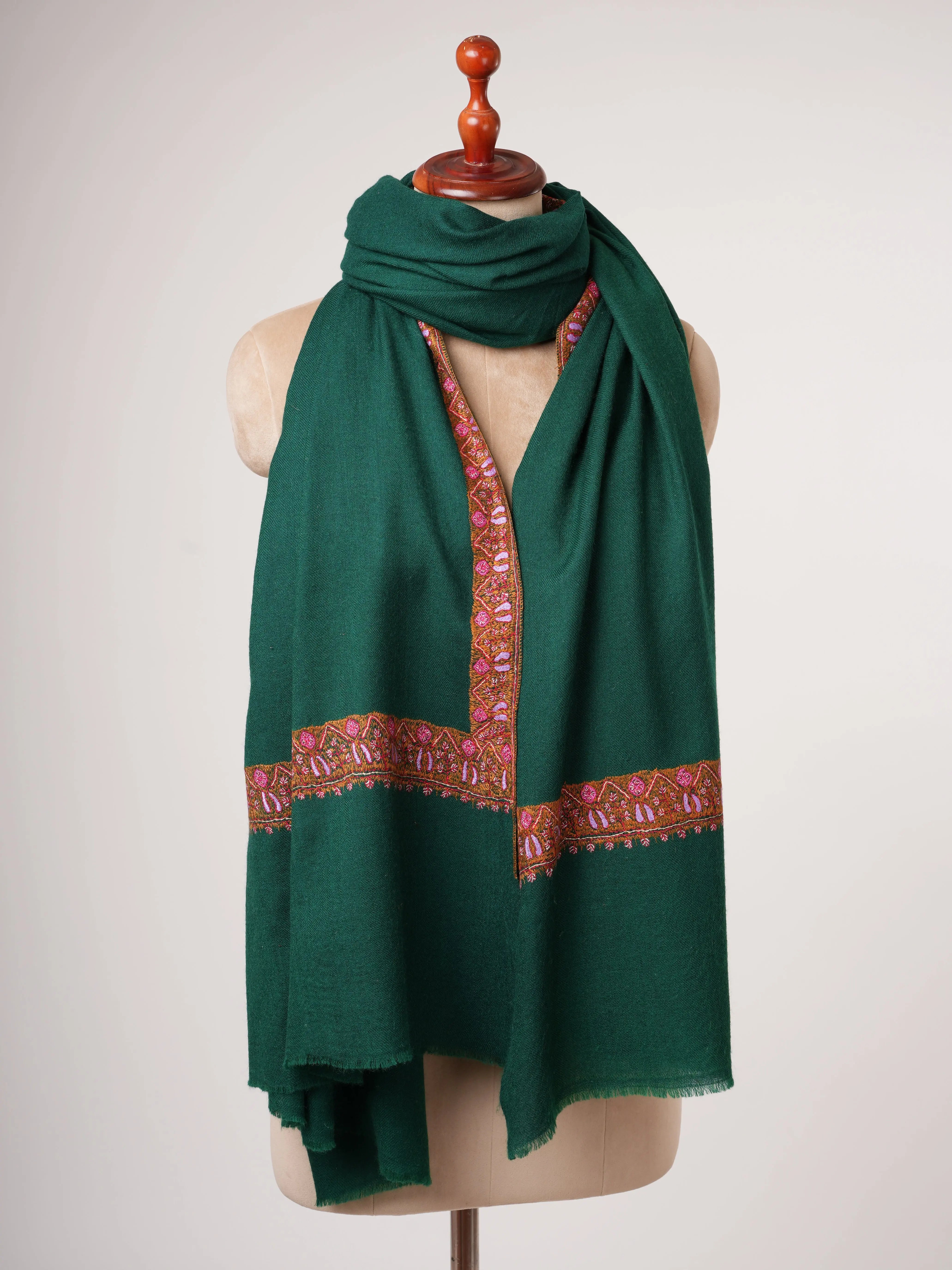Hand embroidered Green Neemdaur Woolen Kashmiri Shawl Shahkaar