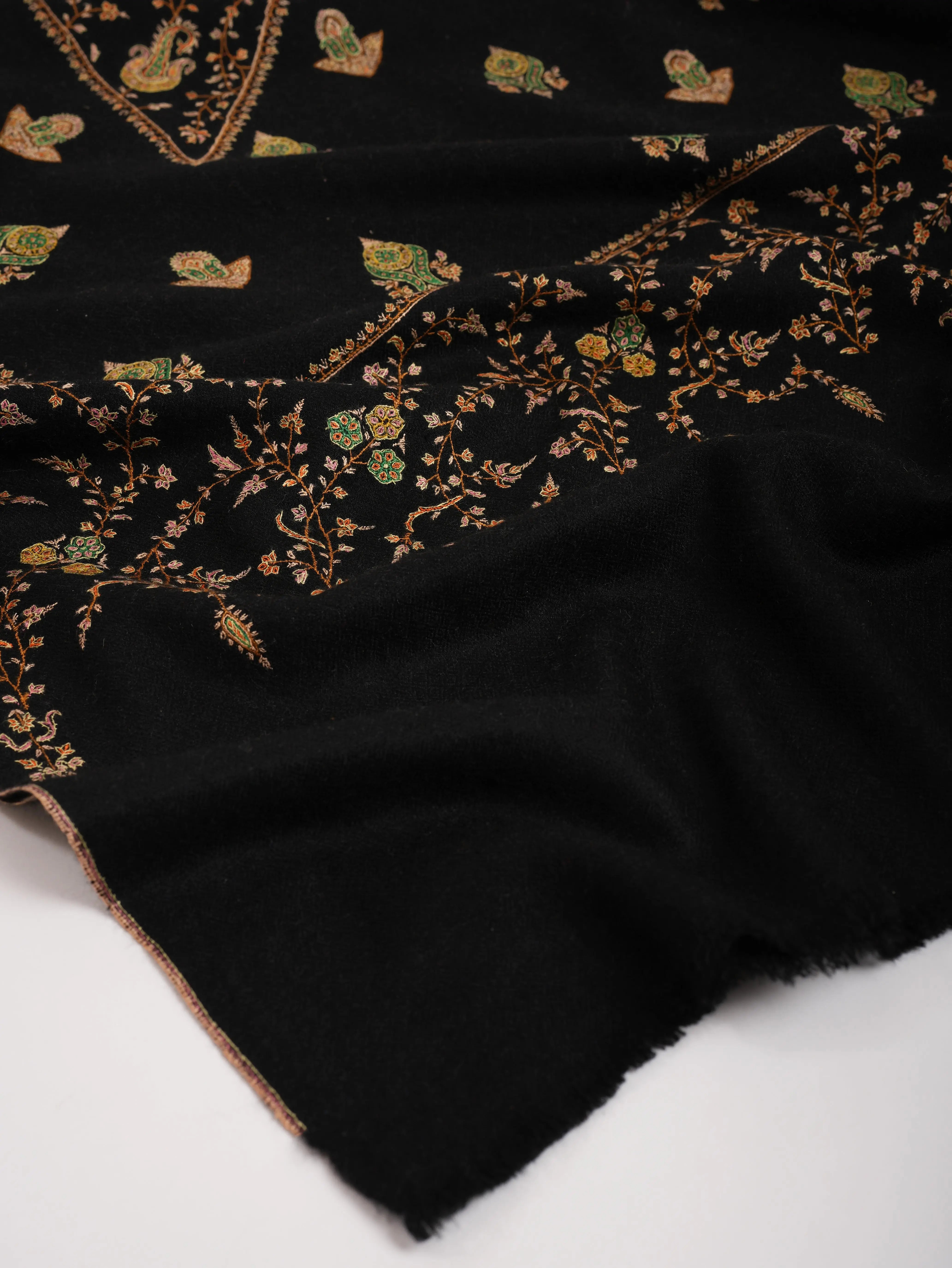 Handspun Artisitc Needlework Black Pashmina Shawl Shahkaar