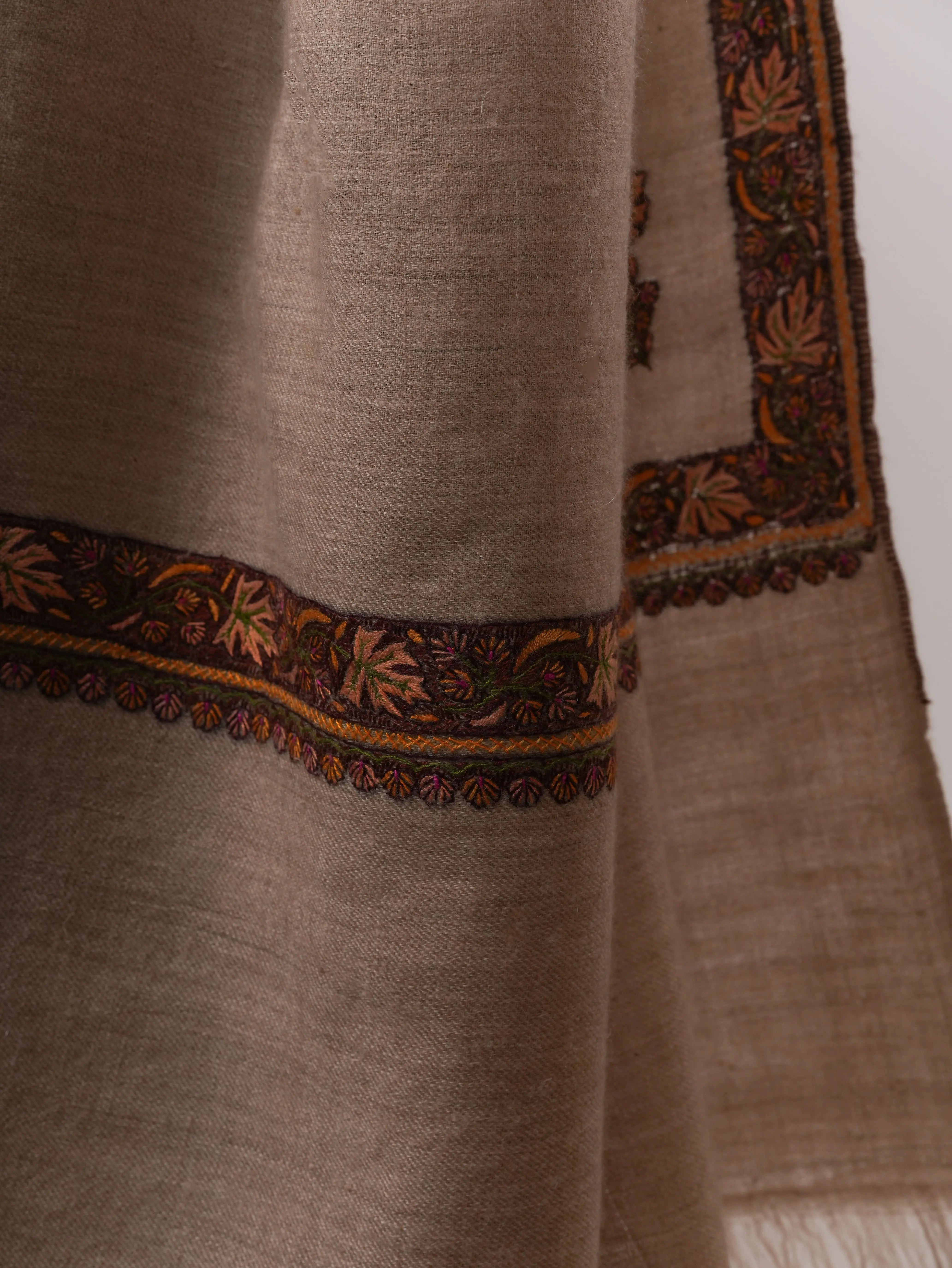 Handspun Pure Pashmina Oversized Shawl with Daur Hand Embroidery Shahkaar