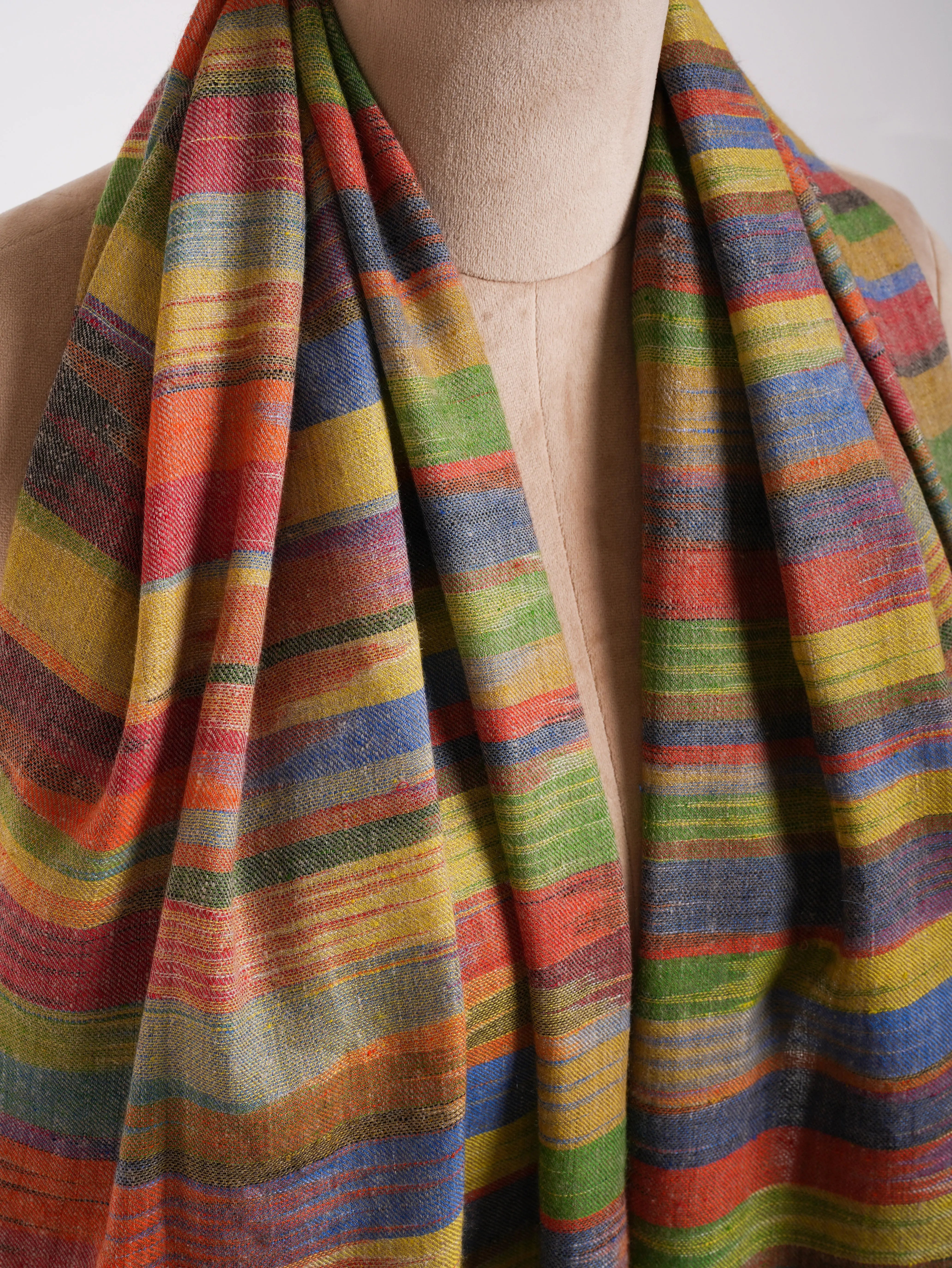 Handwoven Space Dyed Ikat Kashmiri Pashmina Shawl Shahkaar
