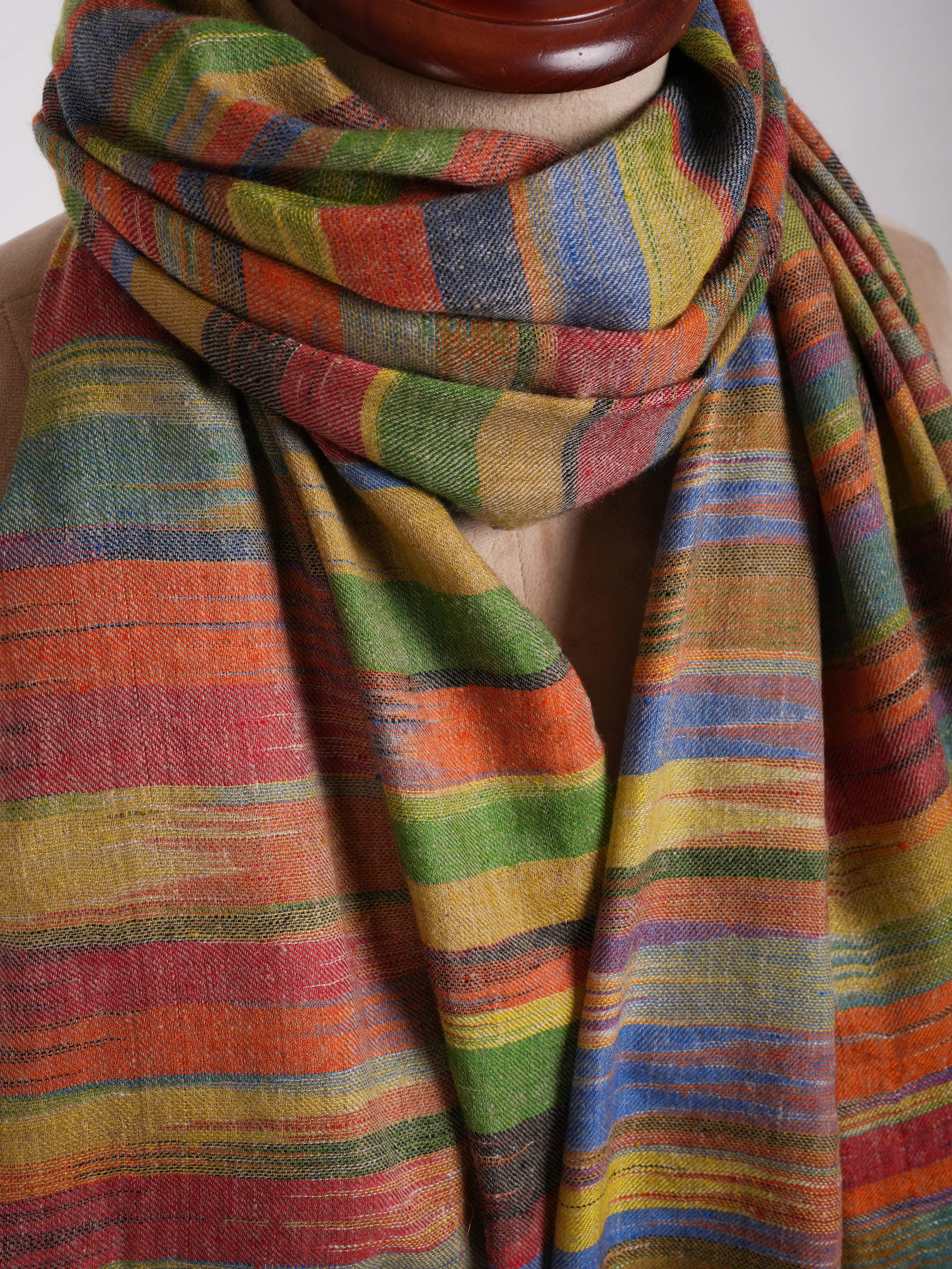 Handwoven Space Dyed Ikat Kashmiri Pashmina Shawl Shahkaar