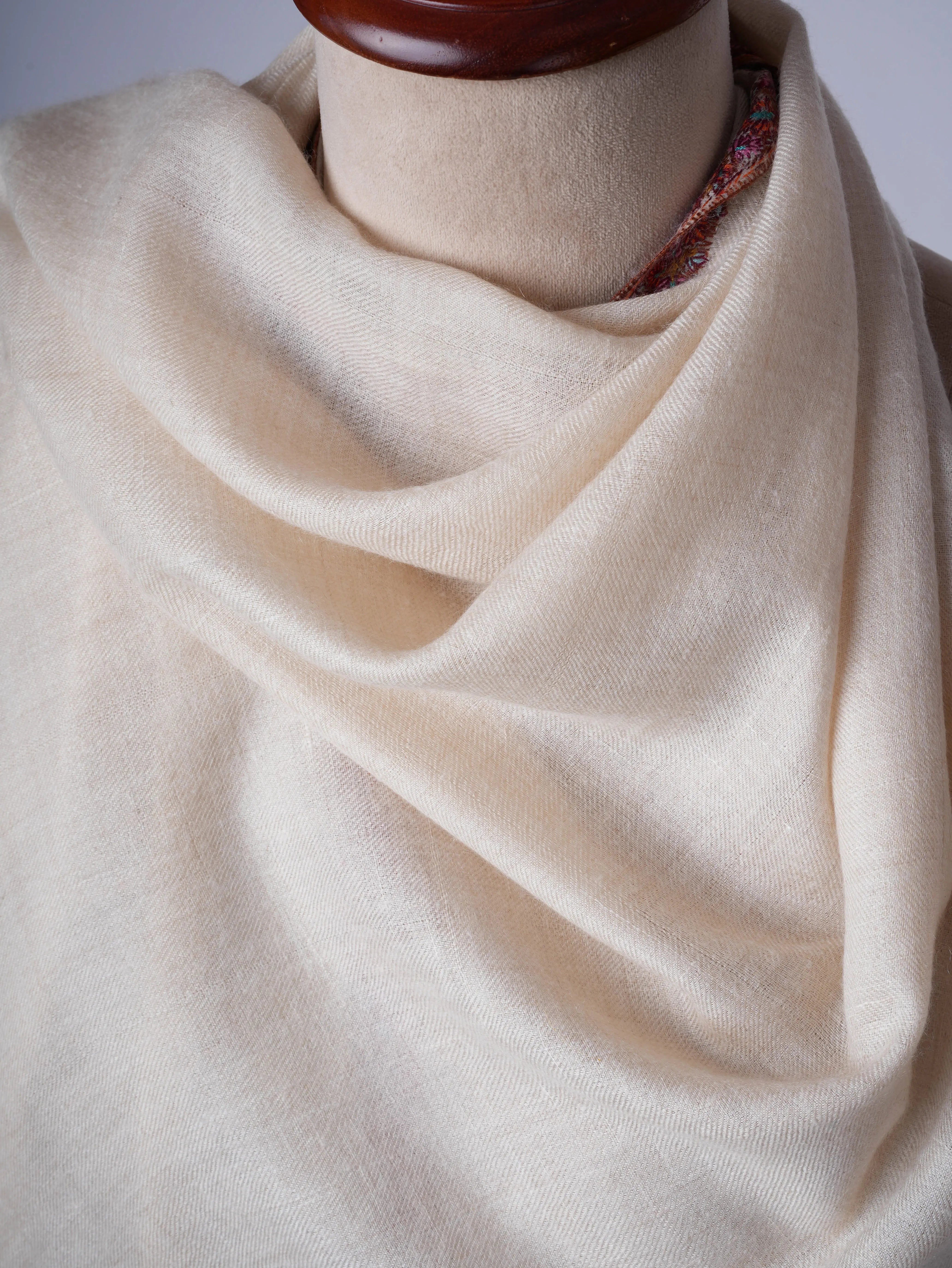 Ivory Hand Embroidered Hashia Baby Soft Cashmere Scarf Shahkaar
