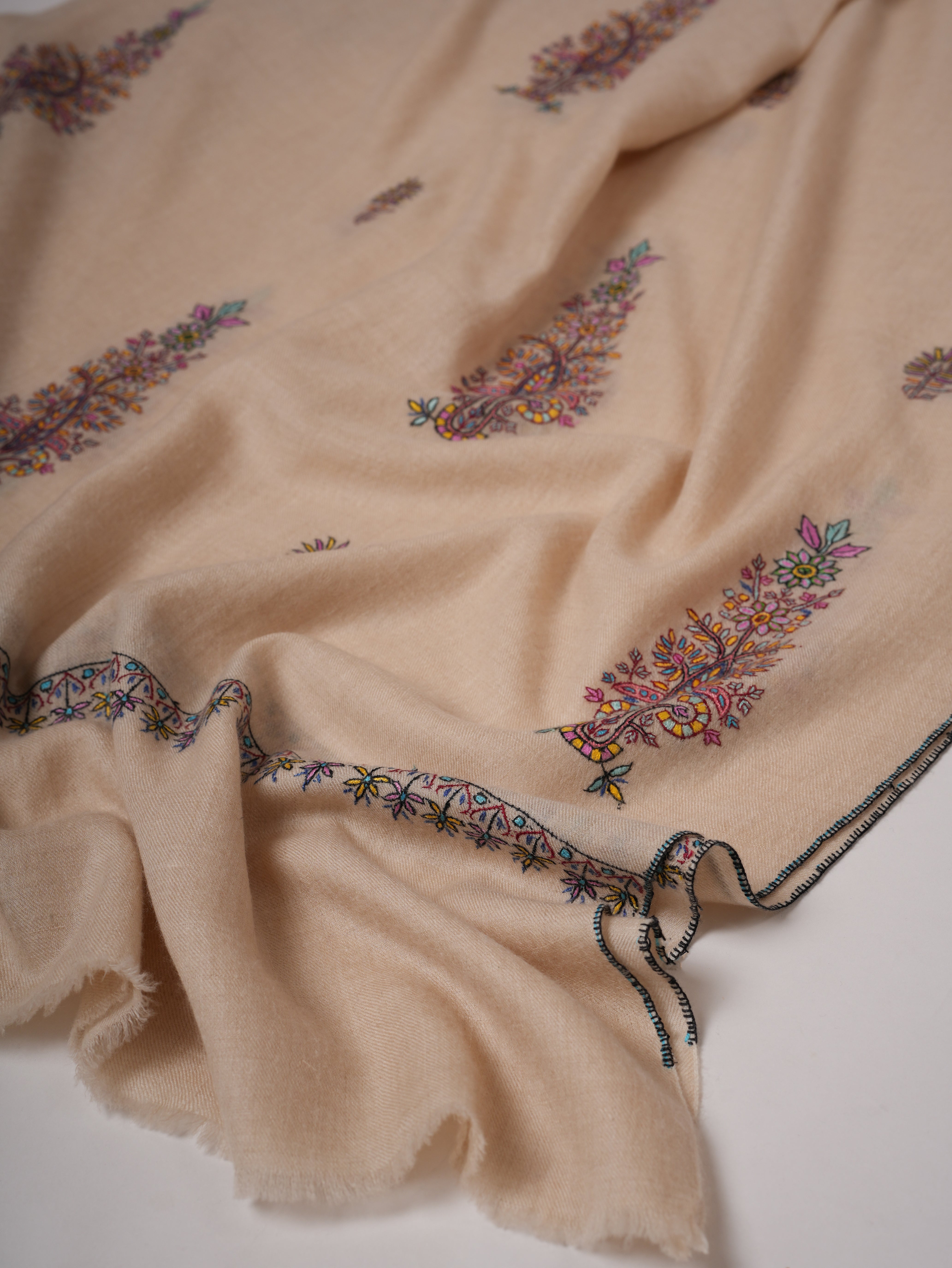 Ivory Handwoven Shahkaar Pashmina Shawl with Buteh Embroidery Shahkaar