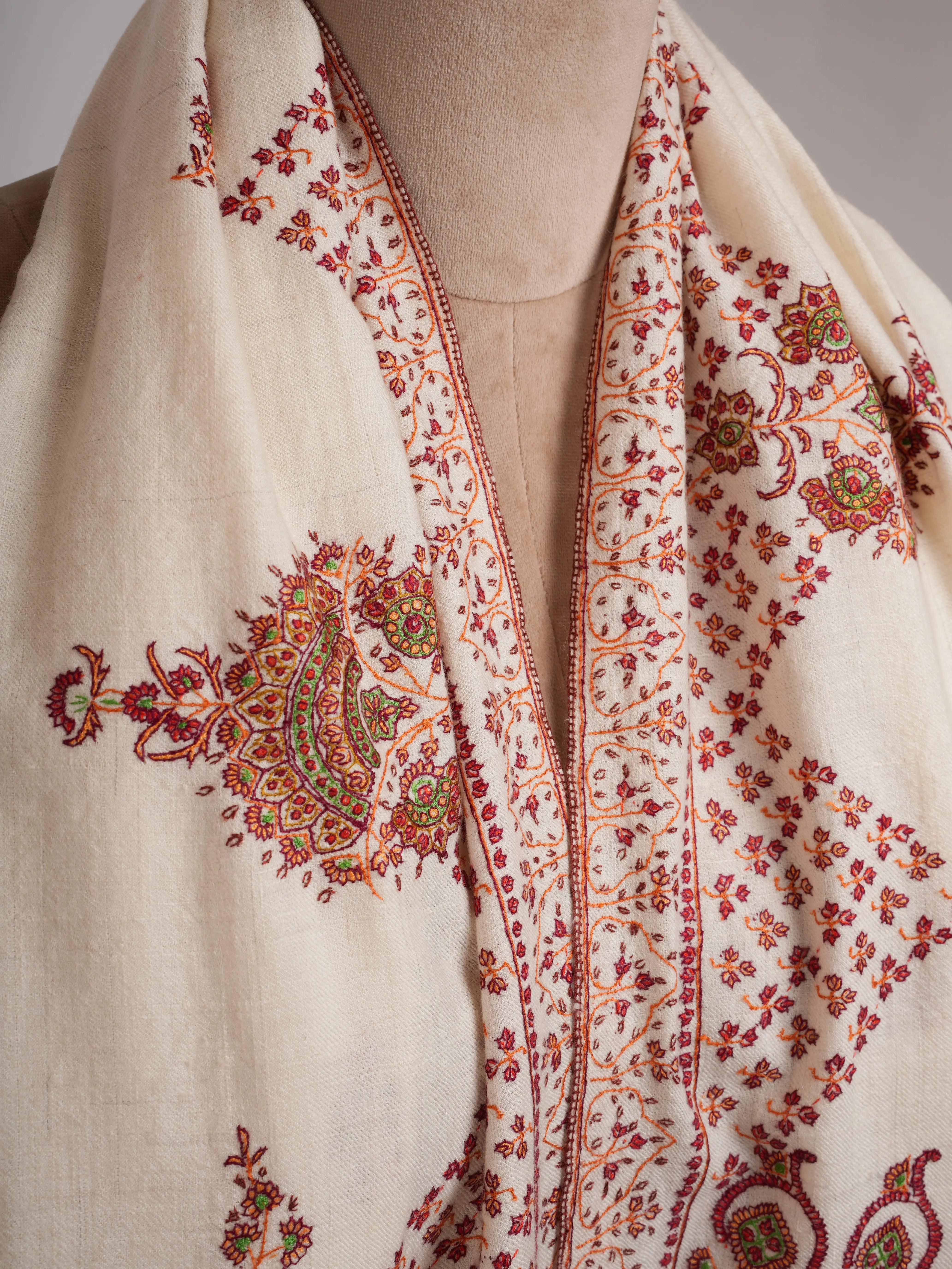 Ivory Pashmina Shawl with Jali Daur Sozni Embroidery Shahkaar