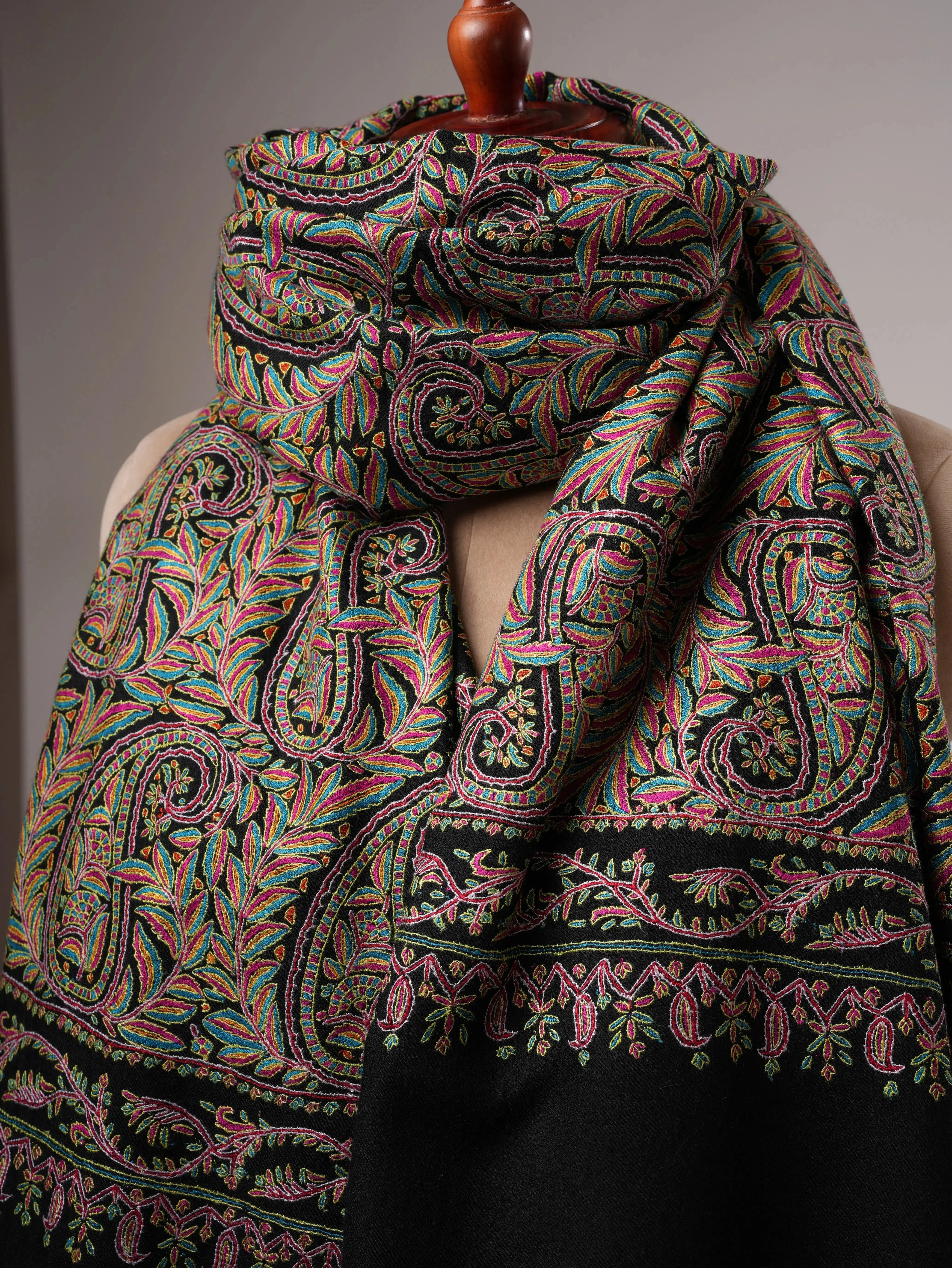 Kashmiri Black Pashmina Jamavar Shawl with Detailed Paisley Handwork Shahkaar